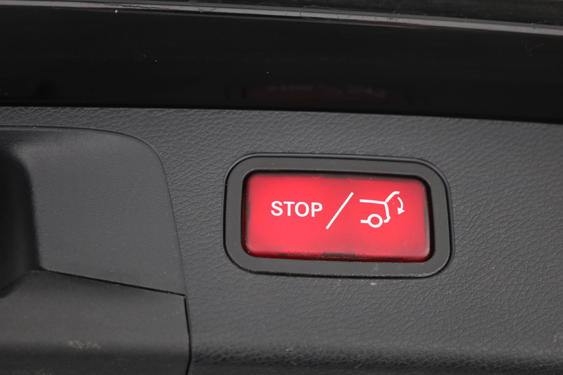 Mercedes-Benz E 300 E300 de T Avantgarde LED Navi Kamera Leder PDC — photo 28