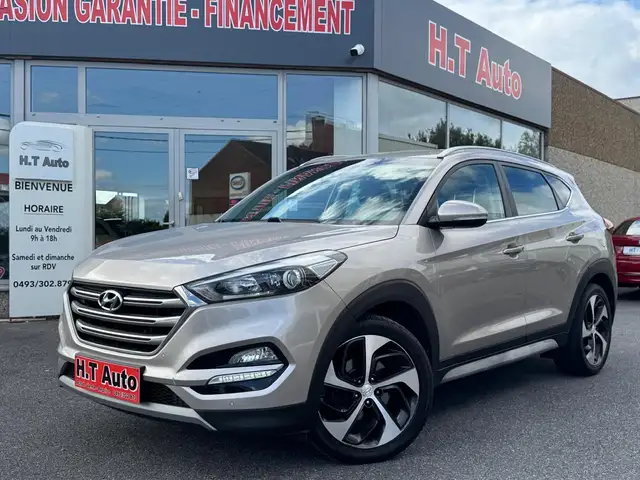 Hyundai TUCSON