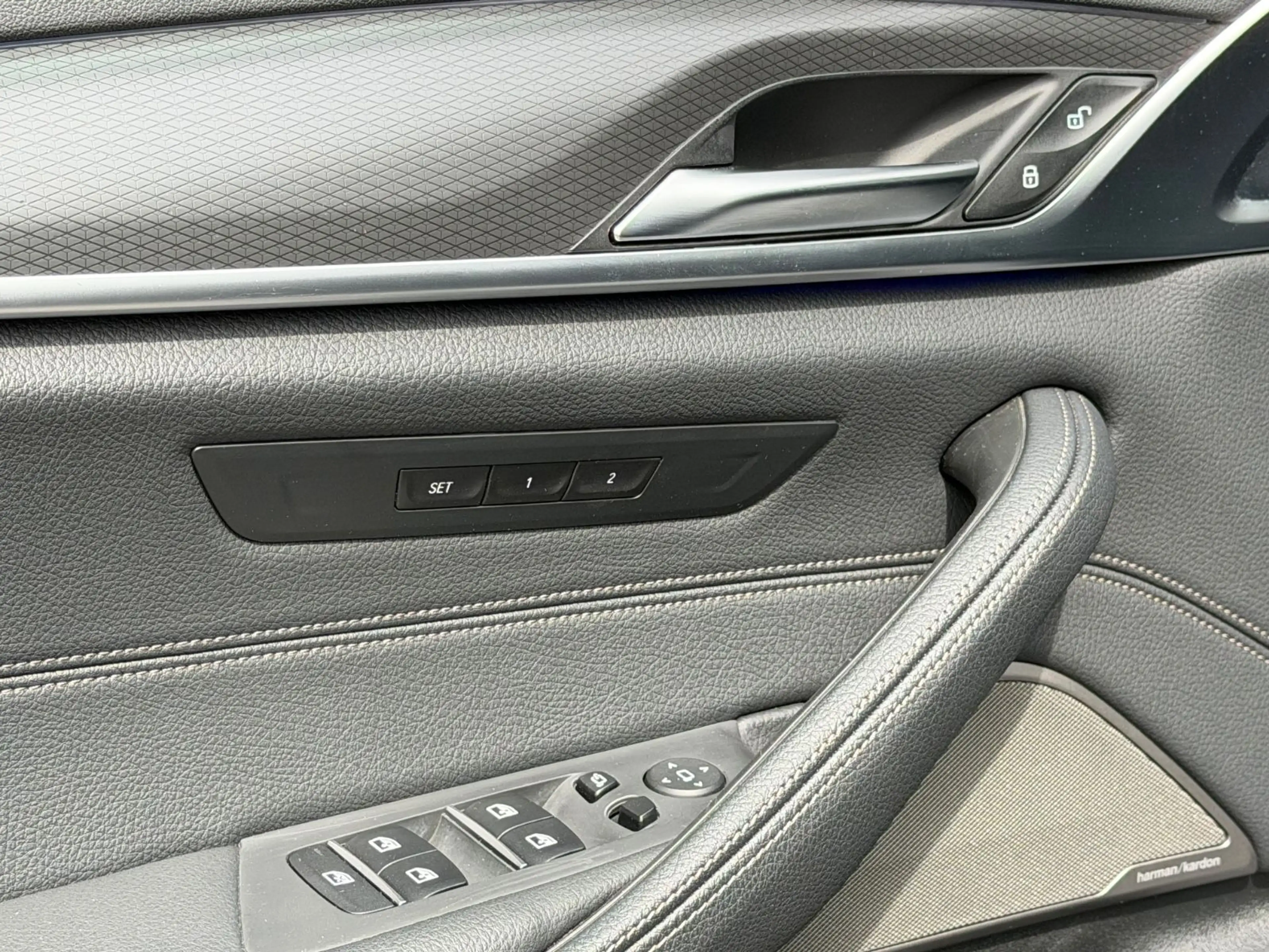 BMW 540 d xDrive M Sportpaket Pro LASER+KOMFORTSITZE — photo 30
