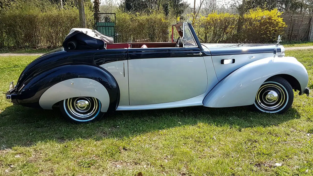 Oldtimer Alvis