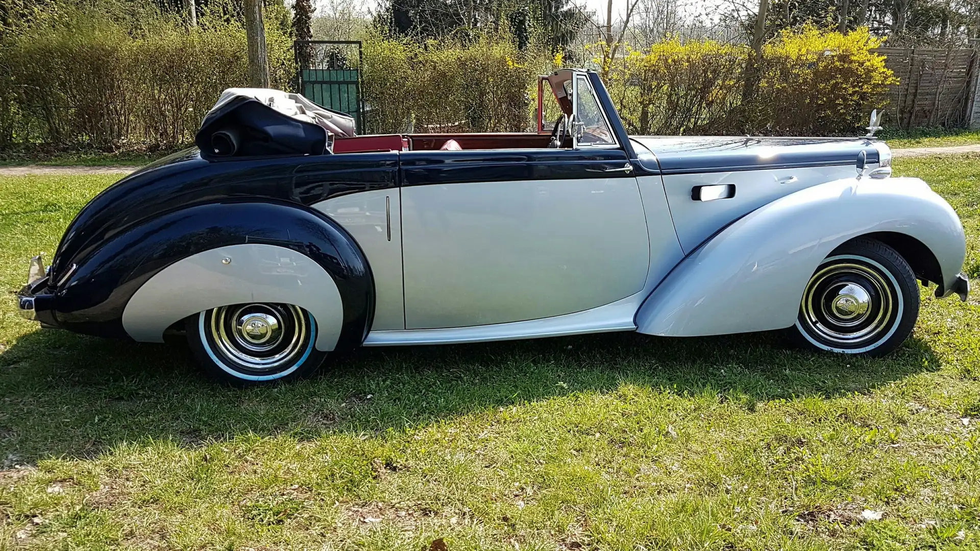 Oldtimer Alvis Argintiu - 1