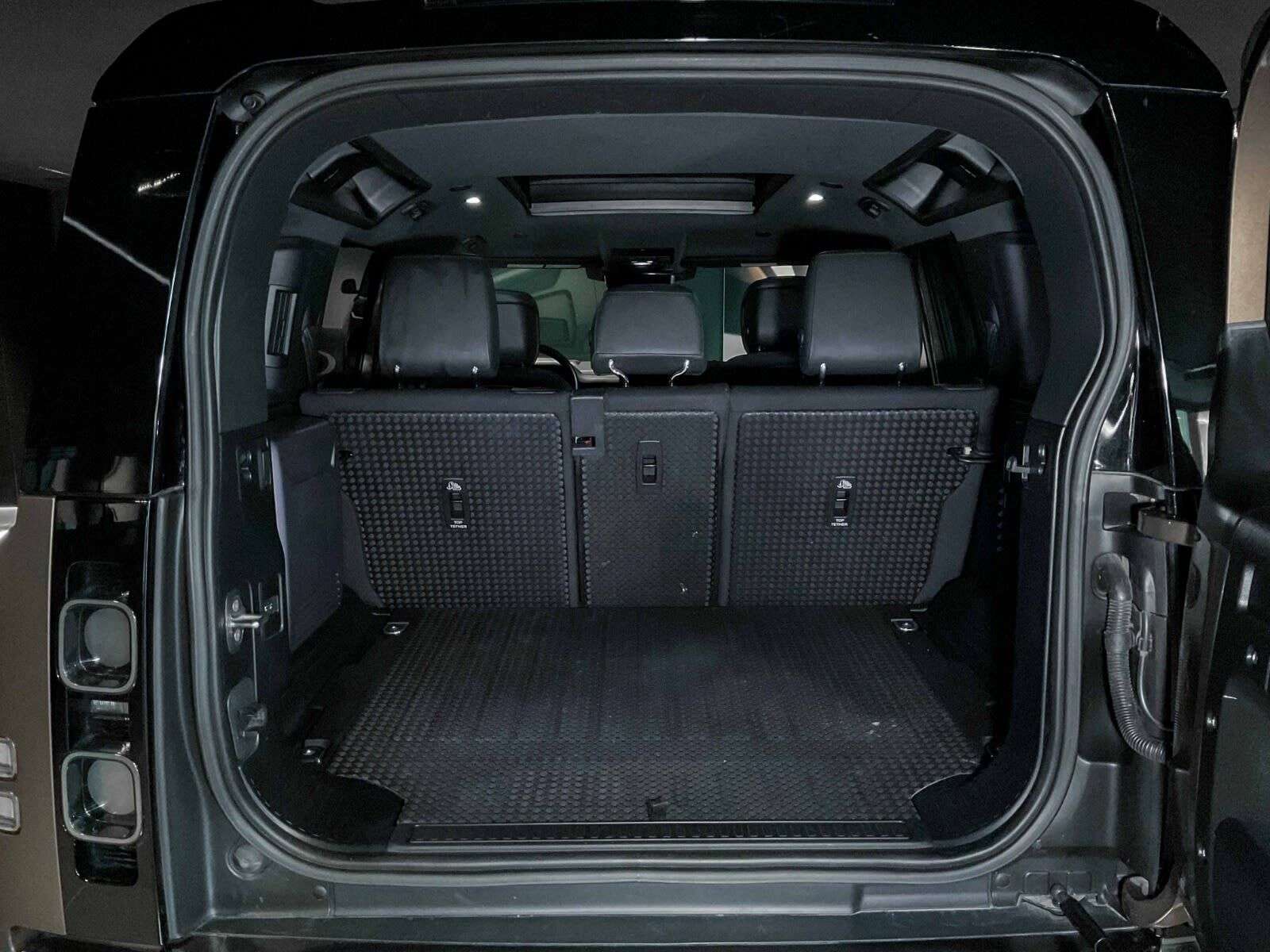 2021 Land Rover Defender X | BC Vehicle | No Claims | Sunroof | Navigation thumb 21