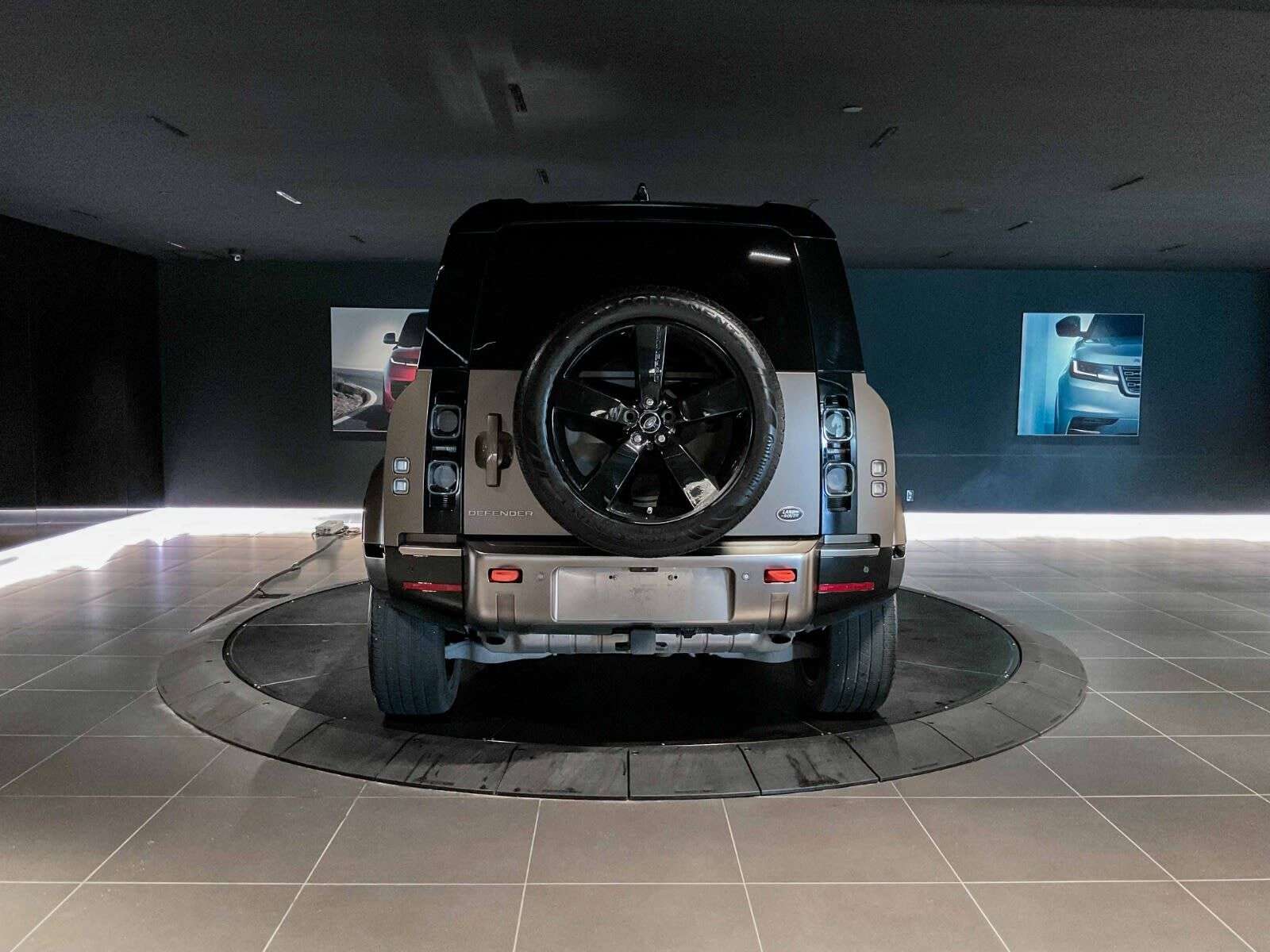 2021 Land Rover Defender X | BC Vehicle | No Claims | Sunroof | Navigation thumb 7