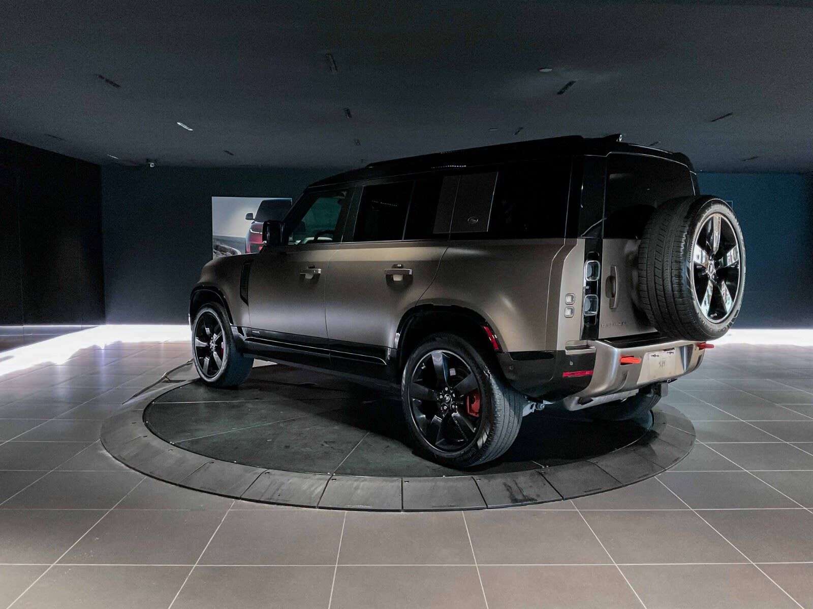 2021 Land Rover Defender X | BC Vehicle | No Claims | Sunroof | Navigation thumb 6