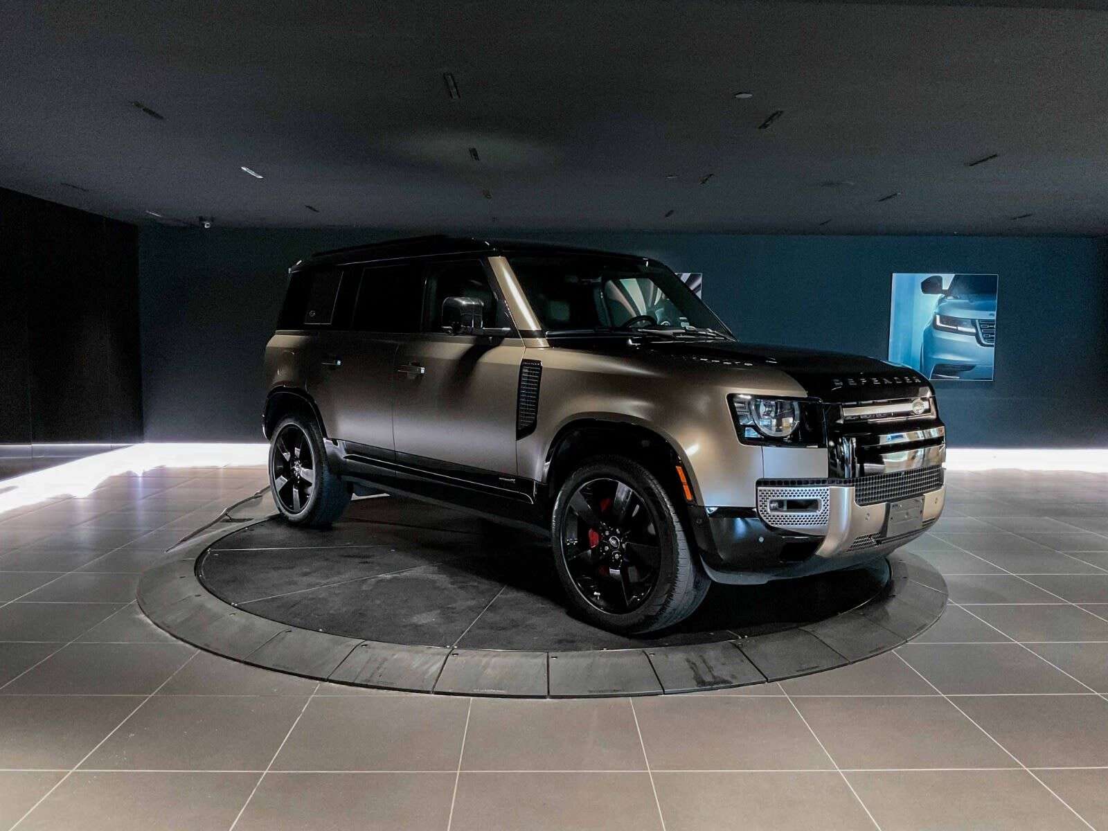 2021 Land Rover Defender X | BC Vehicle | No Claims | Sunroof | Navigation alt 3