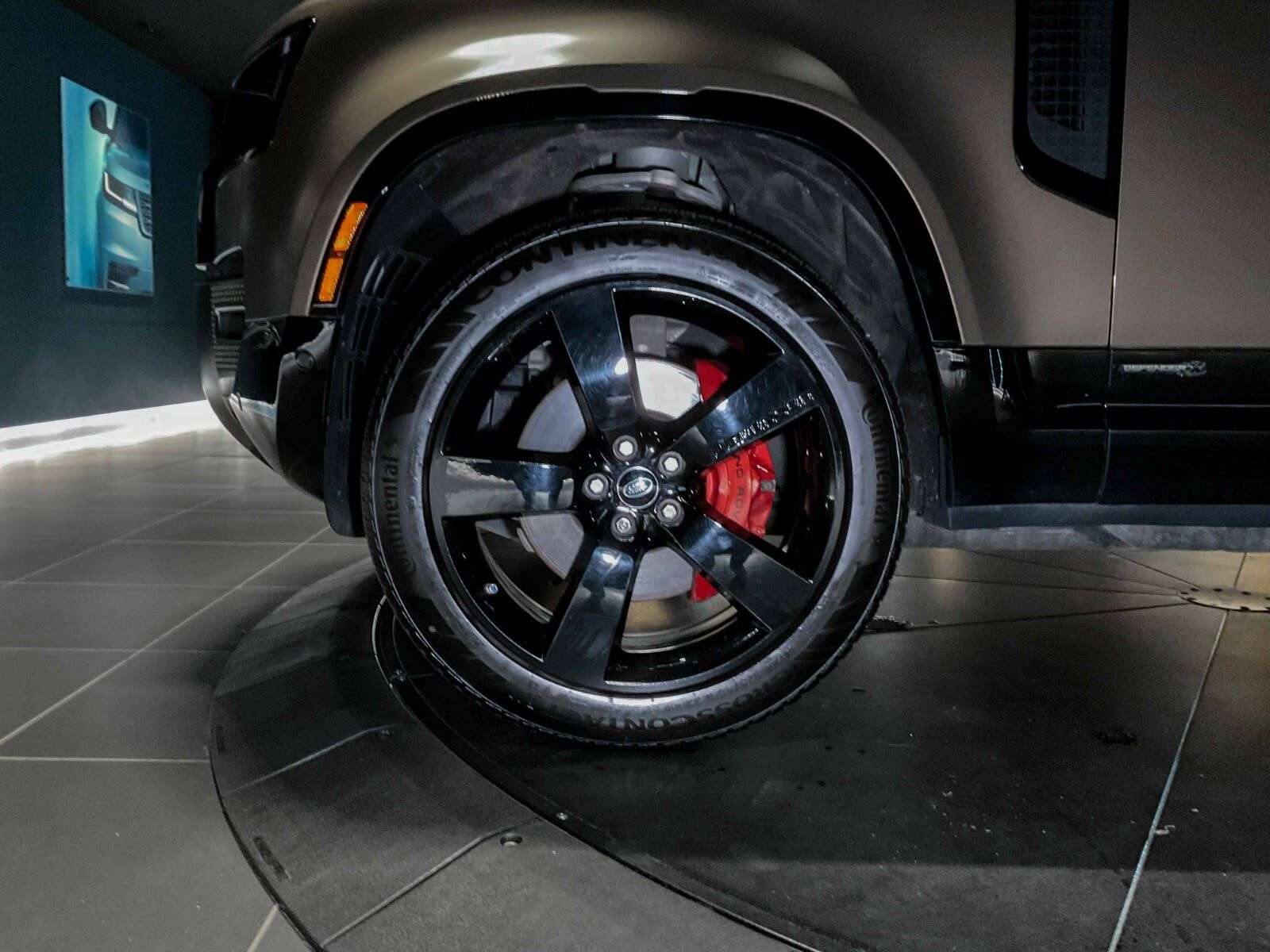 2021 Land Rover Defender X | BC Vehicle | No Claims | Sunroof | Navigation thumb 10