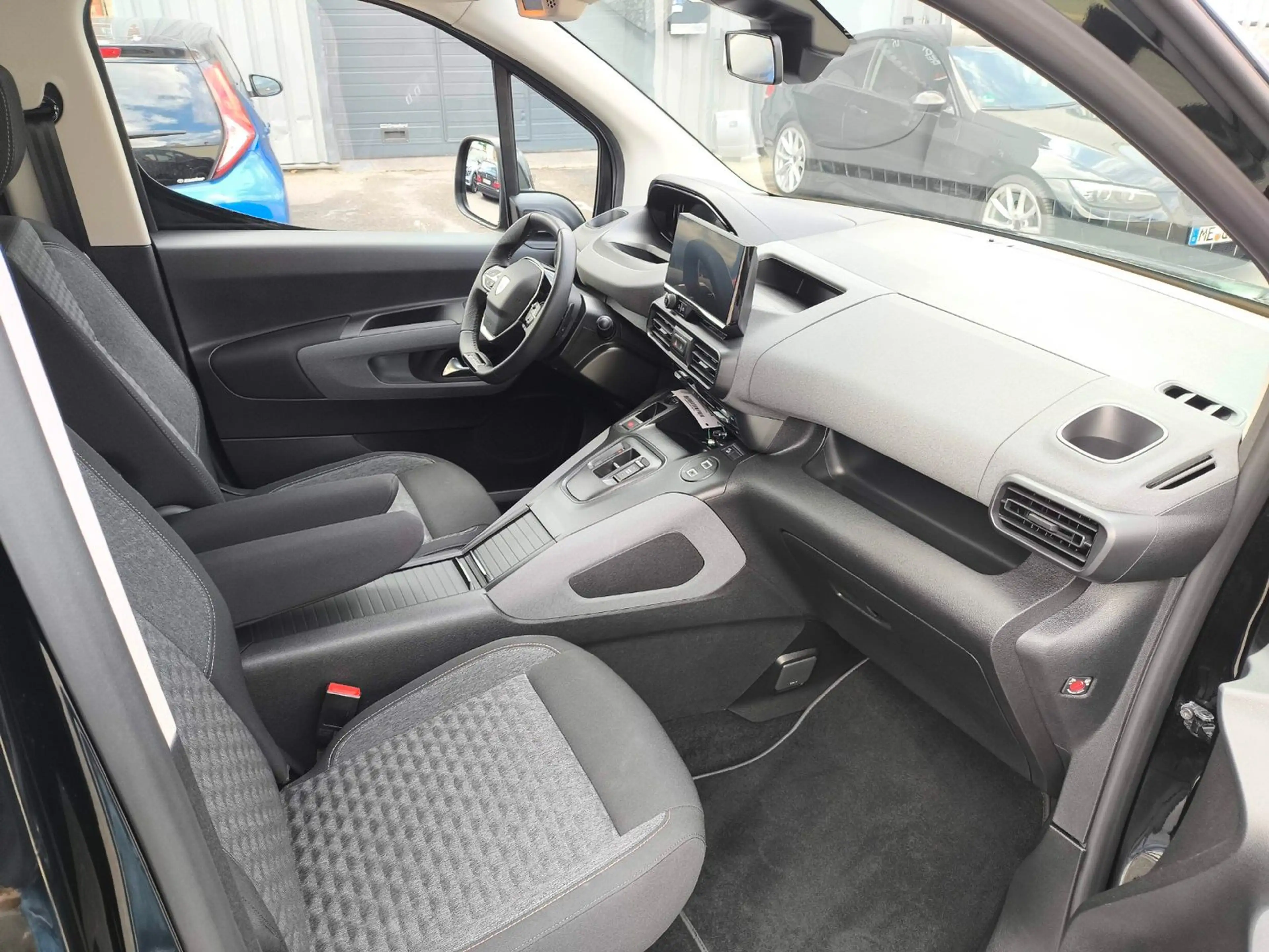 Peugeot Rifter GT-Line L2 Automatik*Rollstuhlgerecht* — photo 23