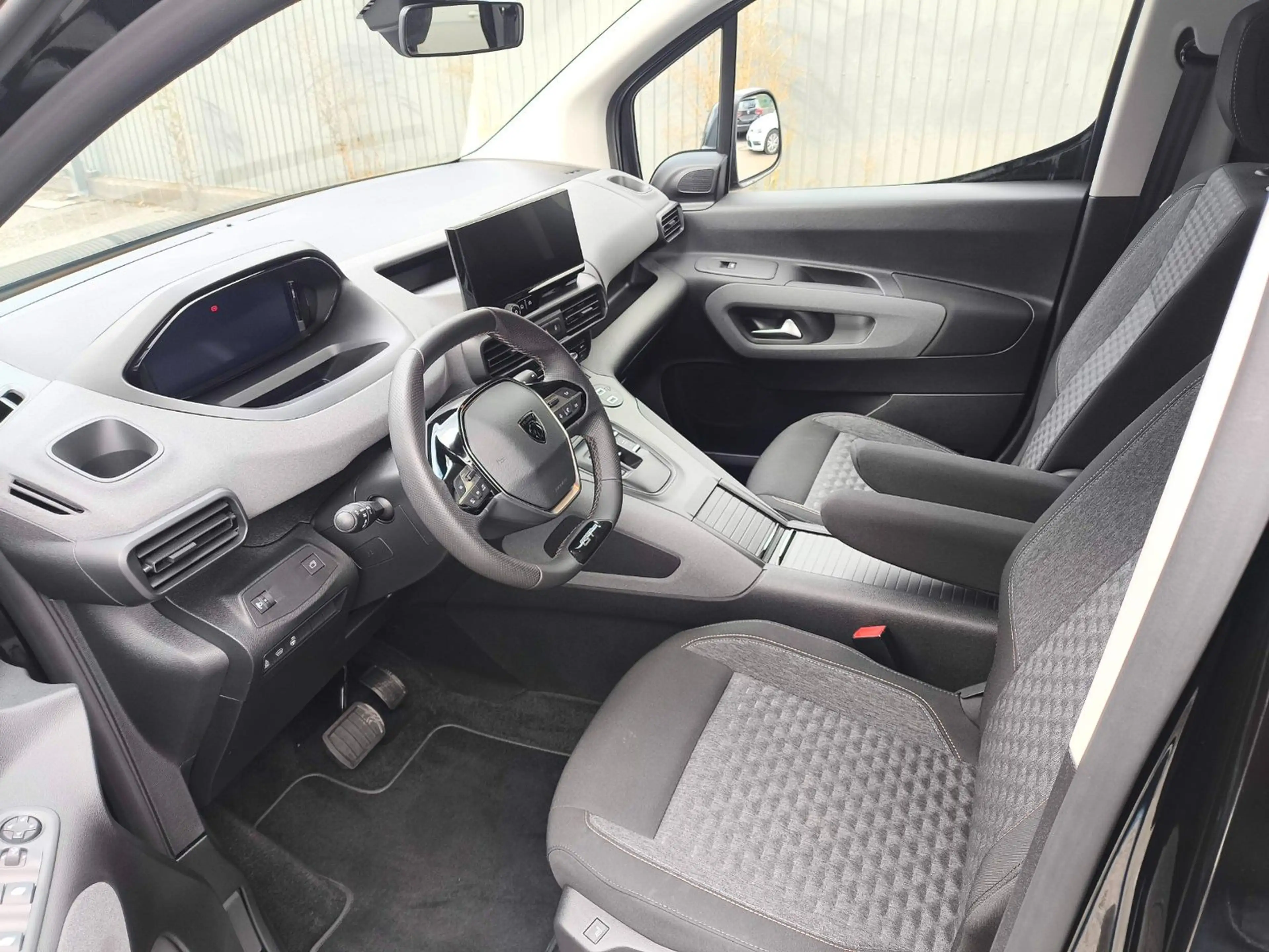 Peugeot Rifter GT-Line L2 Automatik*Rollstuhlgerecht* — photo 18