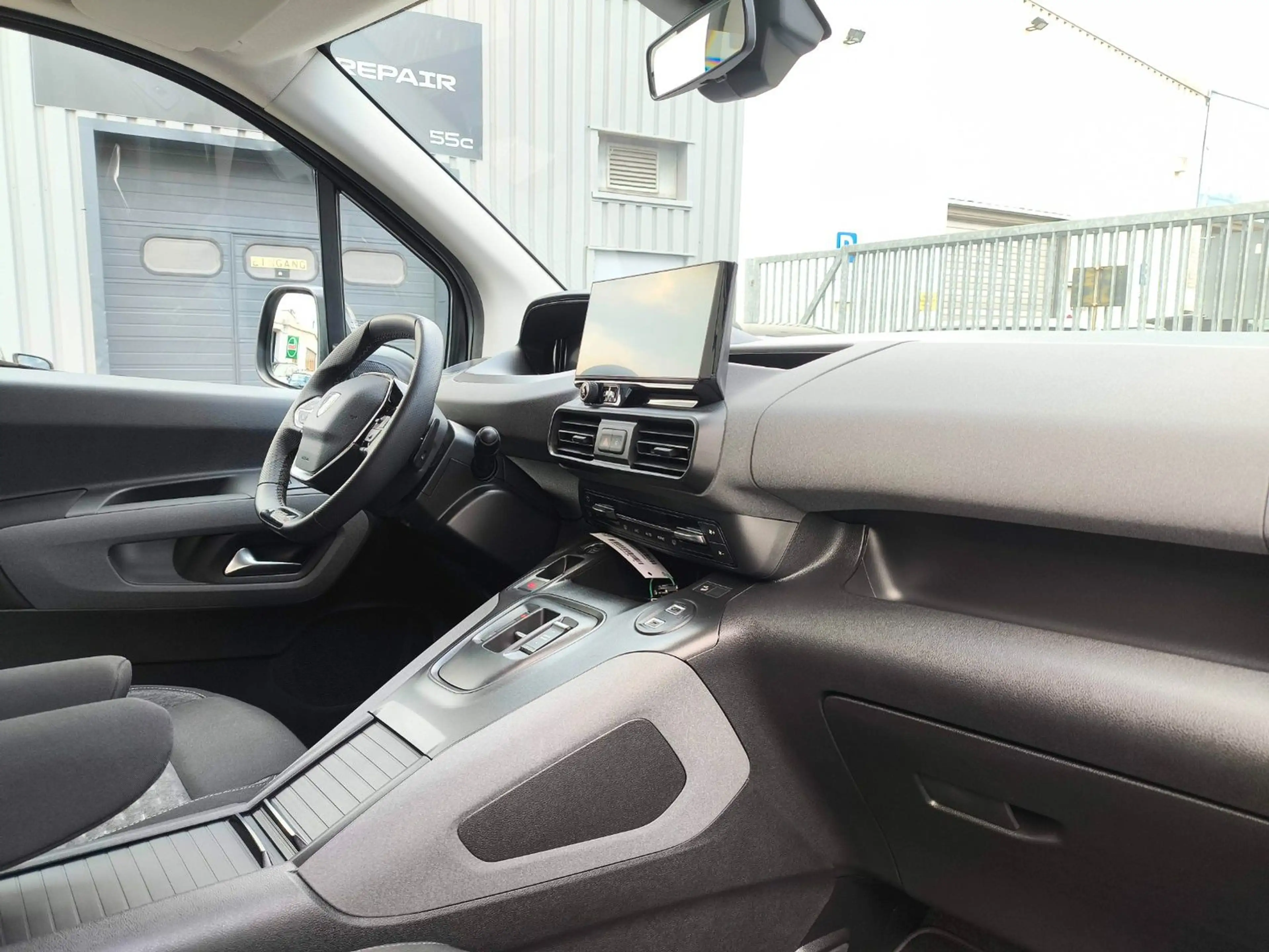 Peugeot Rifter GT-Line L2 Automatik*Rollstuhlgerecht* — photo 26