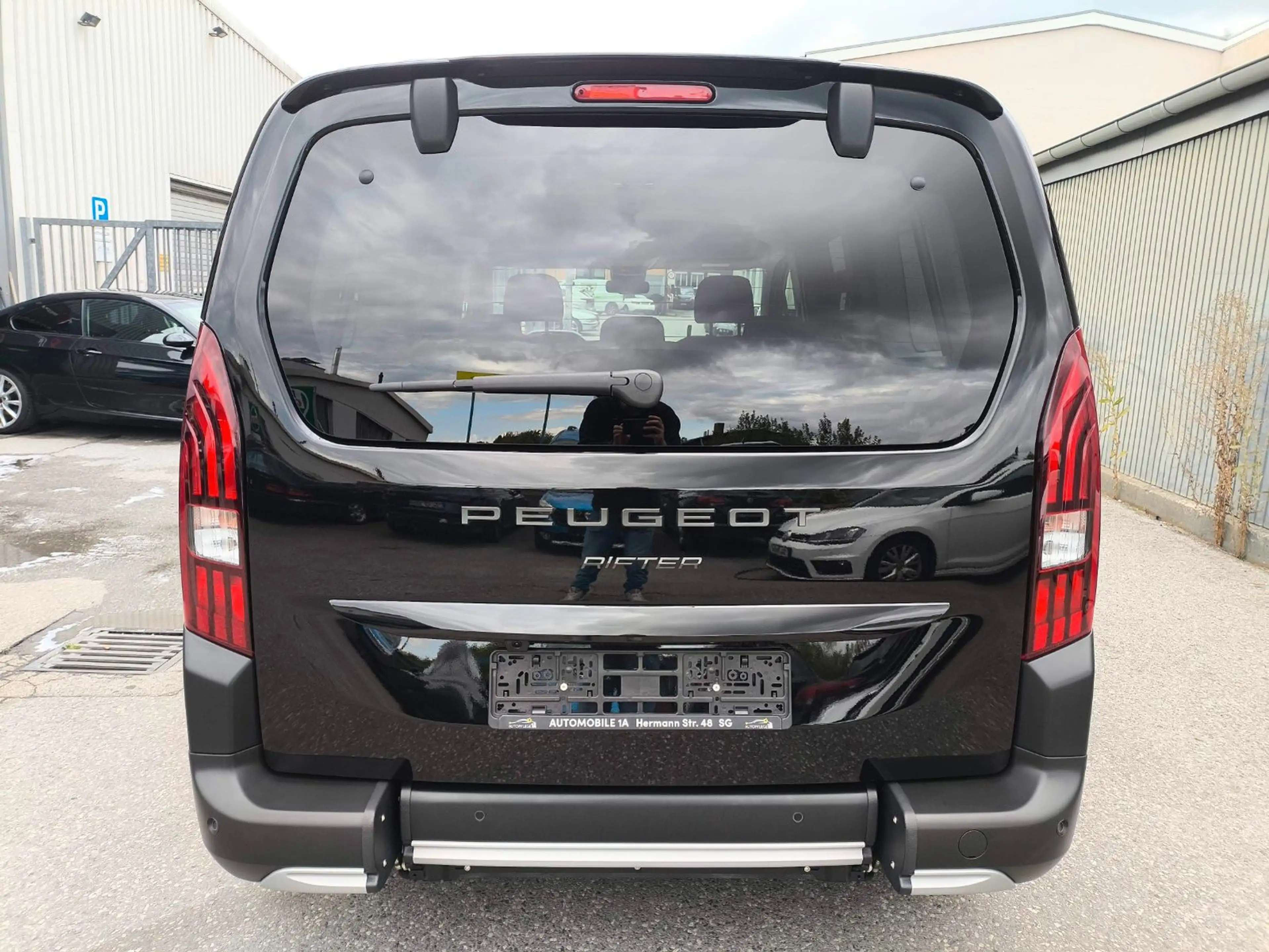 Peugeot Rifter GT-Line L2 Automatik*Rollstuhlgerecht* — photo 4