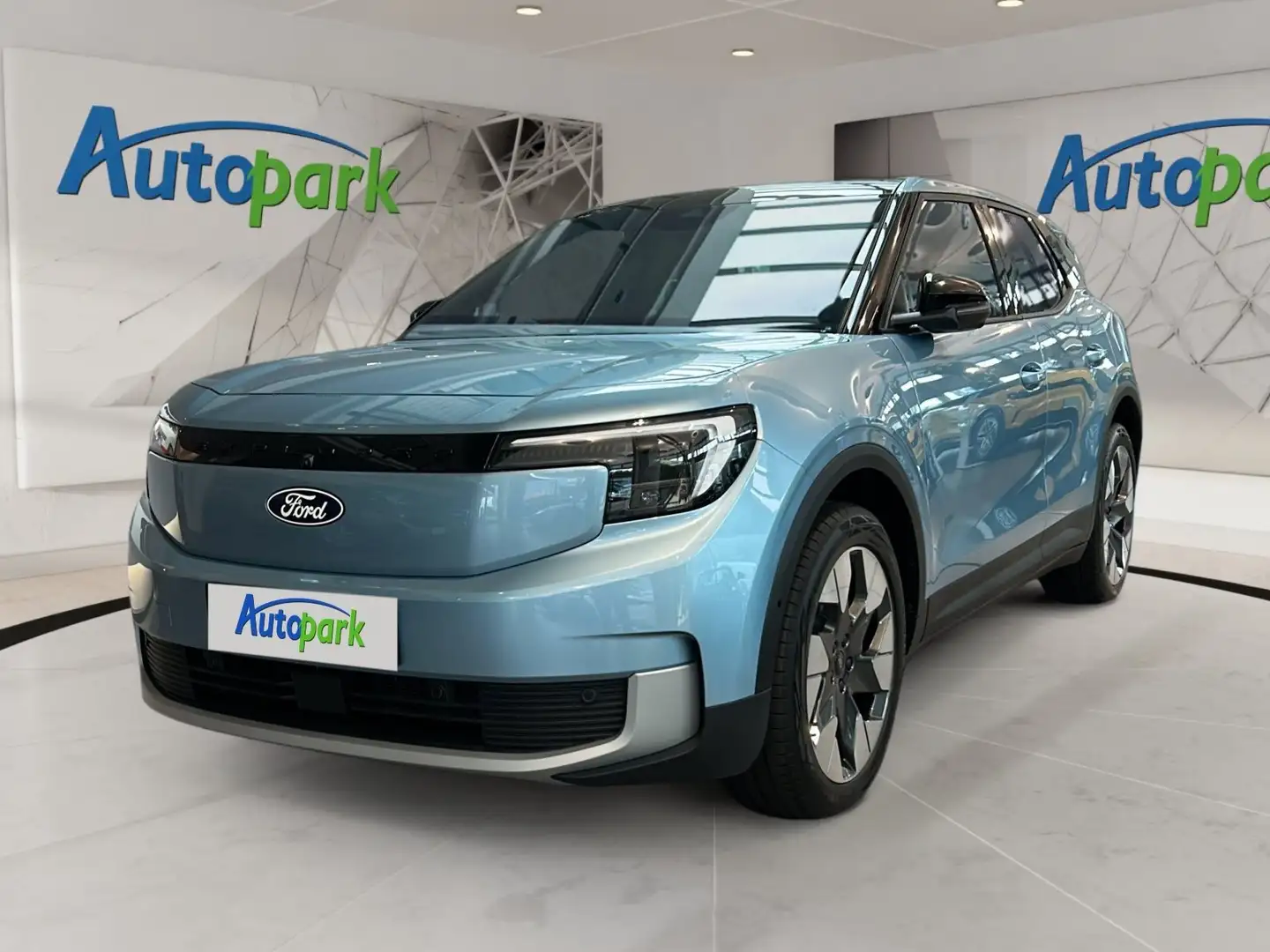 Ford Explorer EV Premium AWD Blau - 1