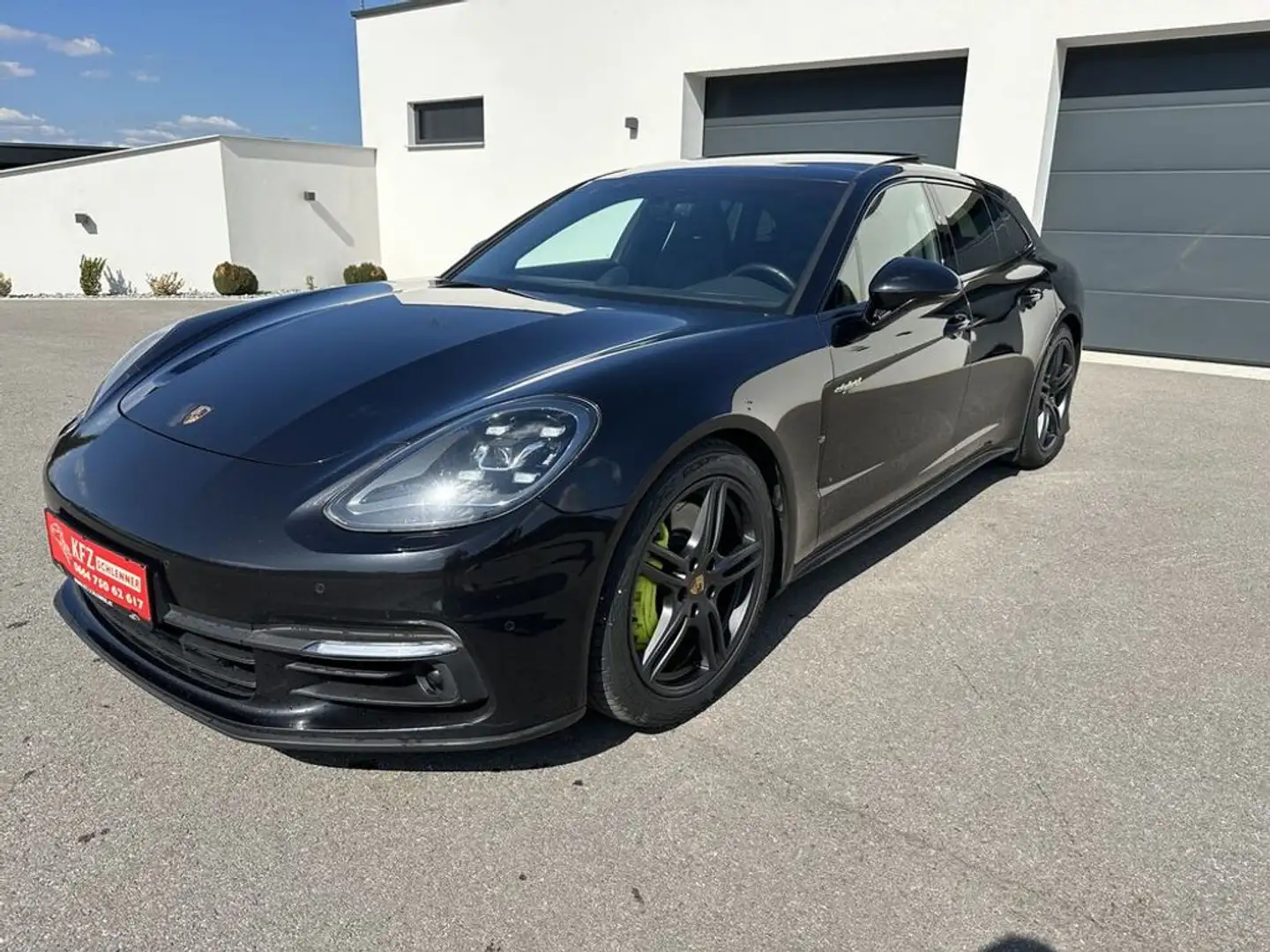 Porsche Panamera Sport Turismo 4 E-Hybrid/Panorama Noir - 1