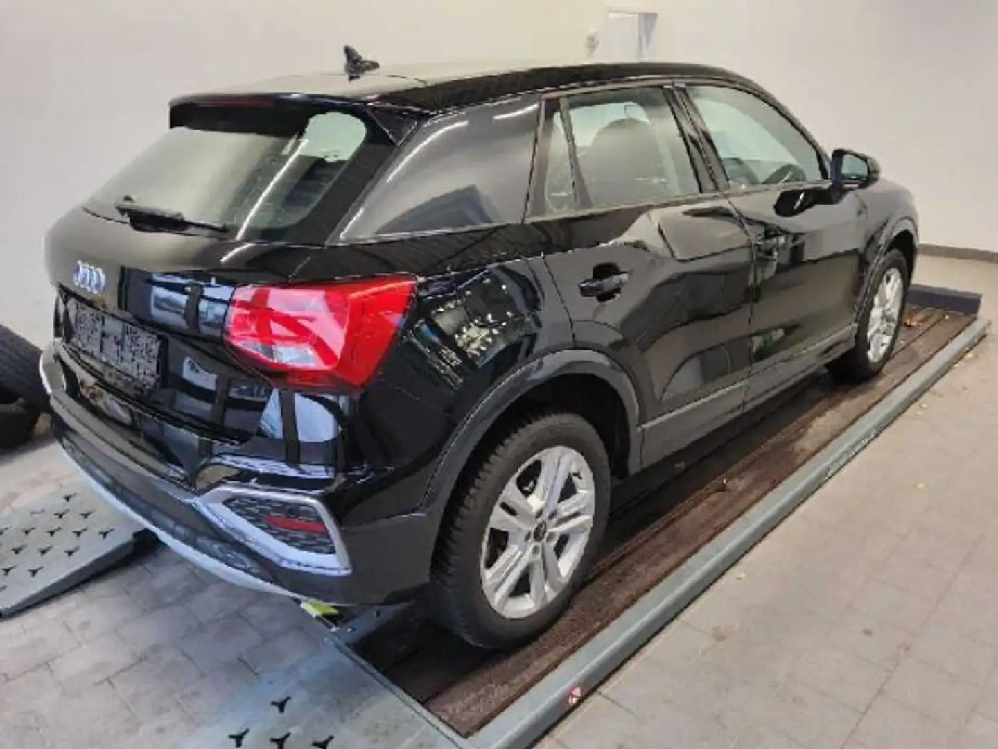 Audi Q2 advanced 35 TFSI S tronic CARPLAY EPH GRA SHZ Schwarz - 2