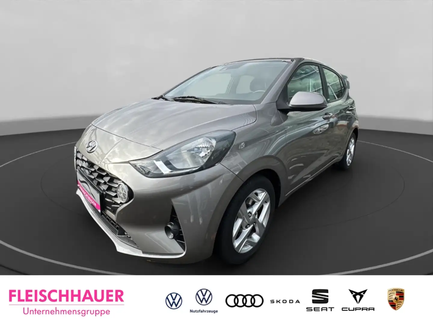 Hyundai i10 Trend 1.2 Navi+Kamera+PDC+SHZ+App-connect+Klimatro Grau - 1