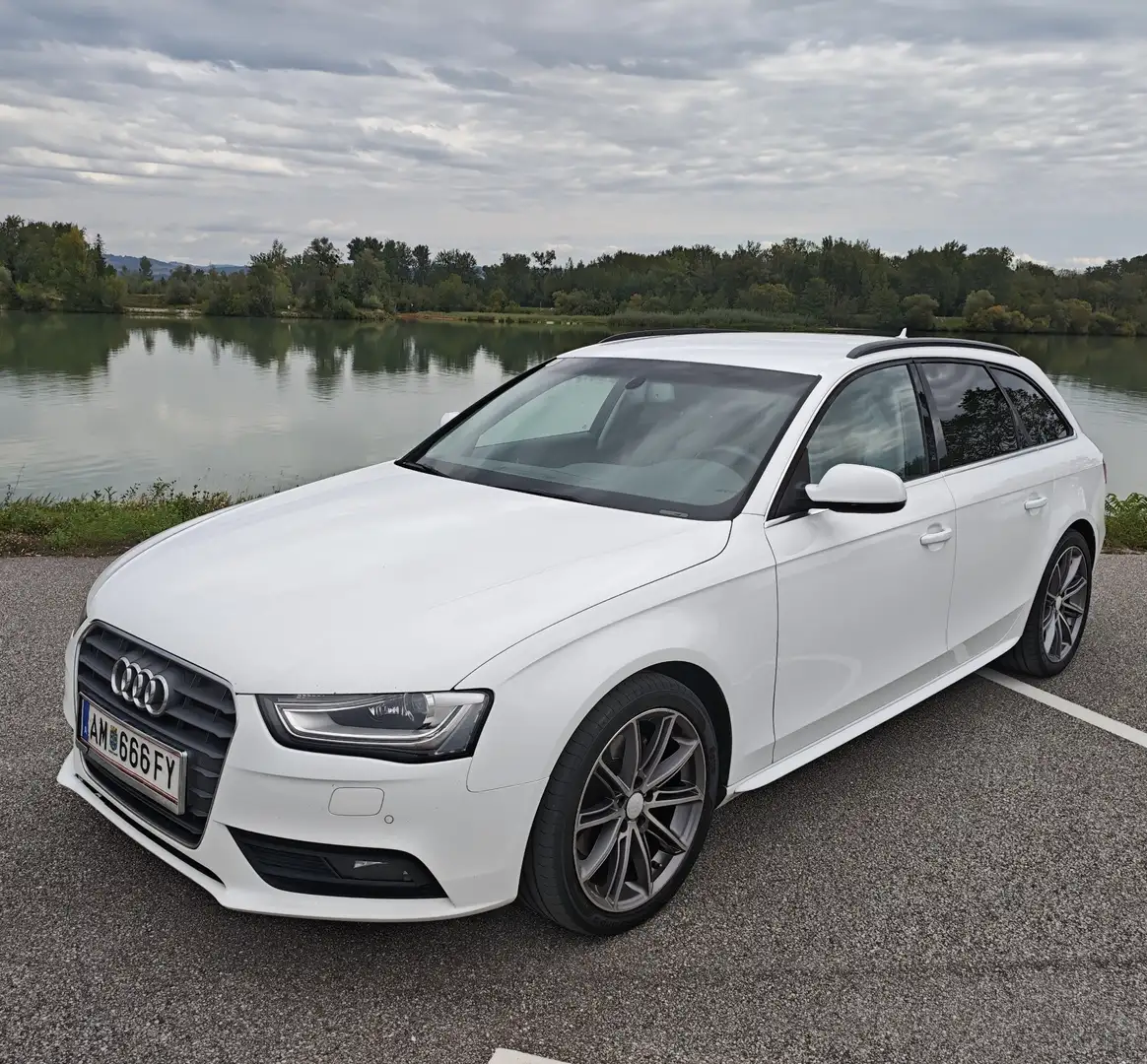 Audi A4 Avant 2.0 TDI 116g DPF Ambiente - 1