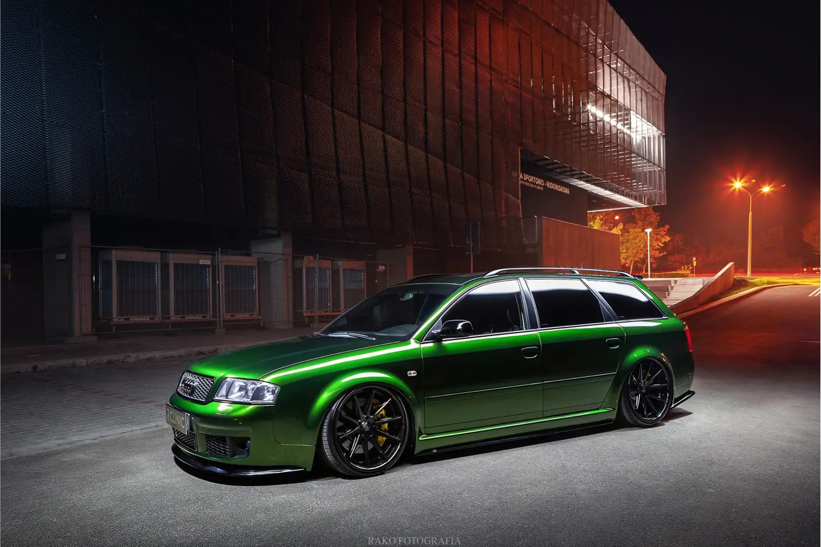 Audi RS6 Avant 4.2 quattro RS6 PLUS 353kW/480pk Aut6 UNIEKE Зелений - 2