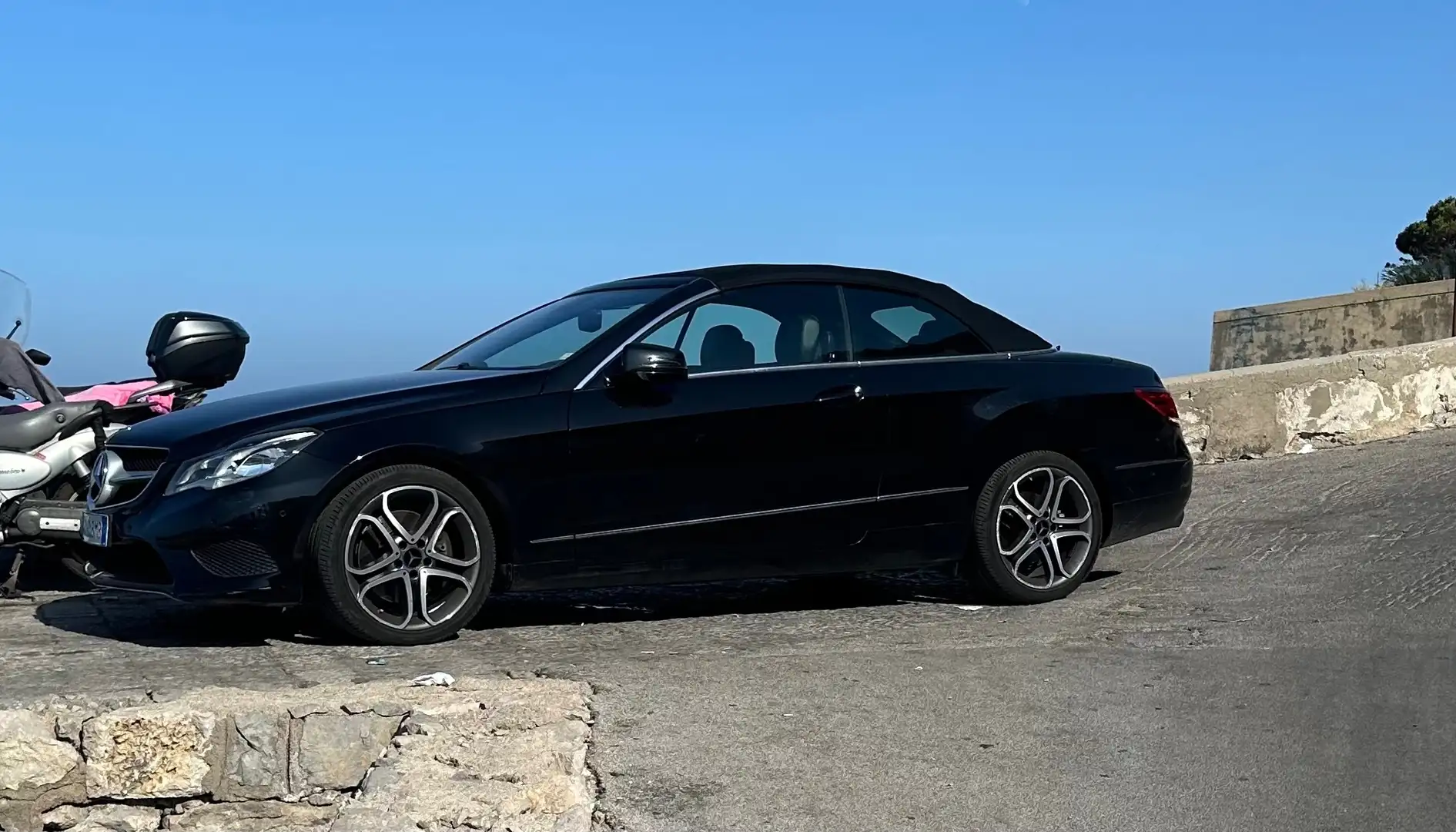 Mercedes-Benz E 220 E Cabrio 220 cdi Sport Nero - 1