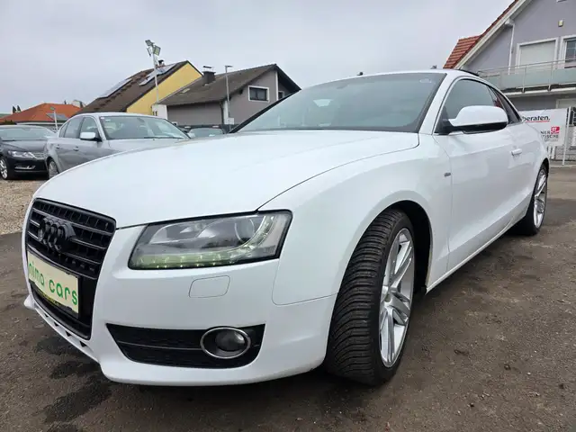 Audi A5 2,0 TDI / Pano / S-Line Innen