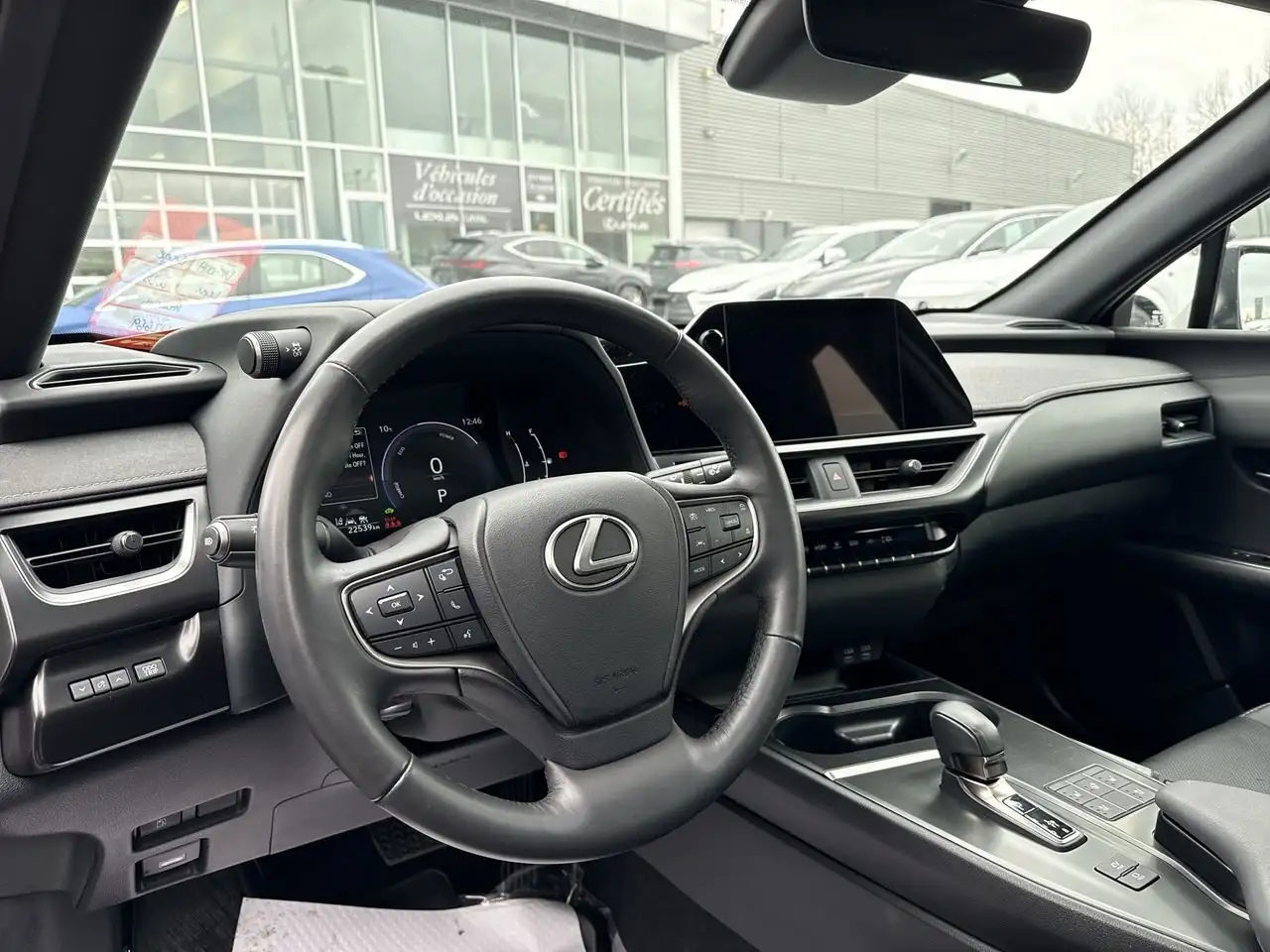 Lexus UX снимка Lexus UX