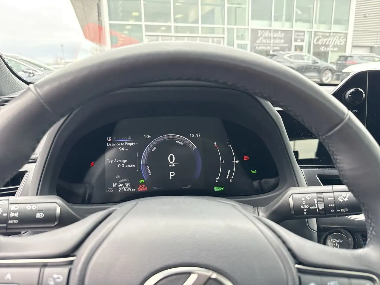 Lexus UX снимка Lexus UX