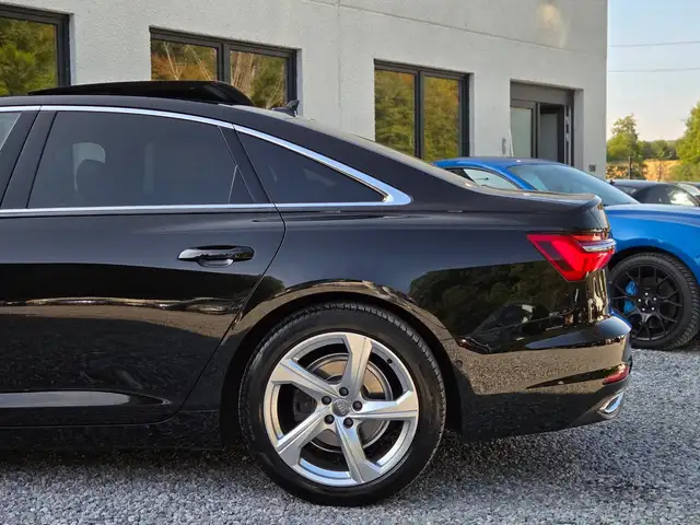 Audi A6 view 7