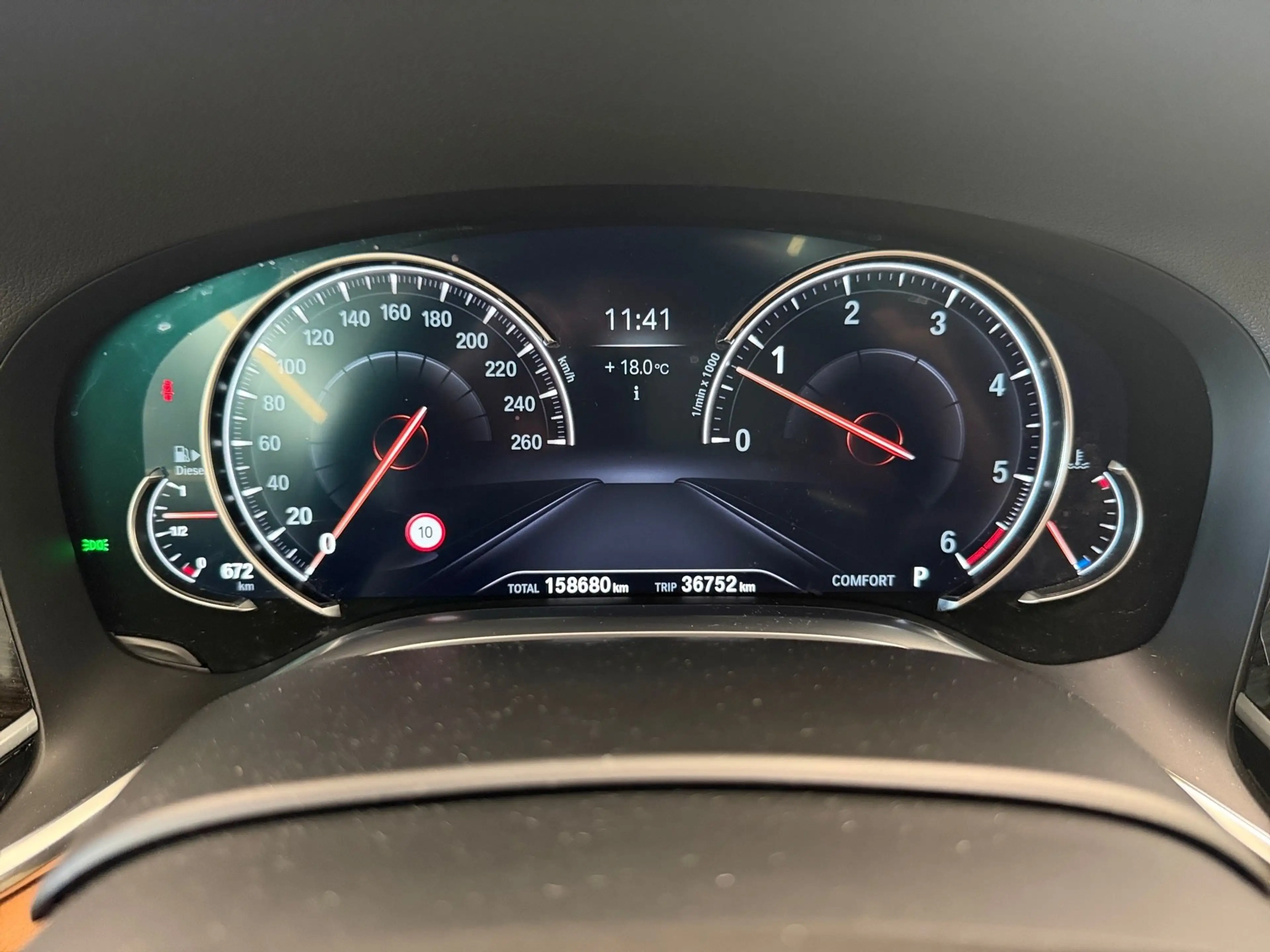 BMW 730 d xDrive — photo 4