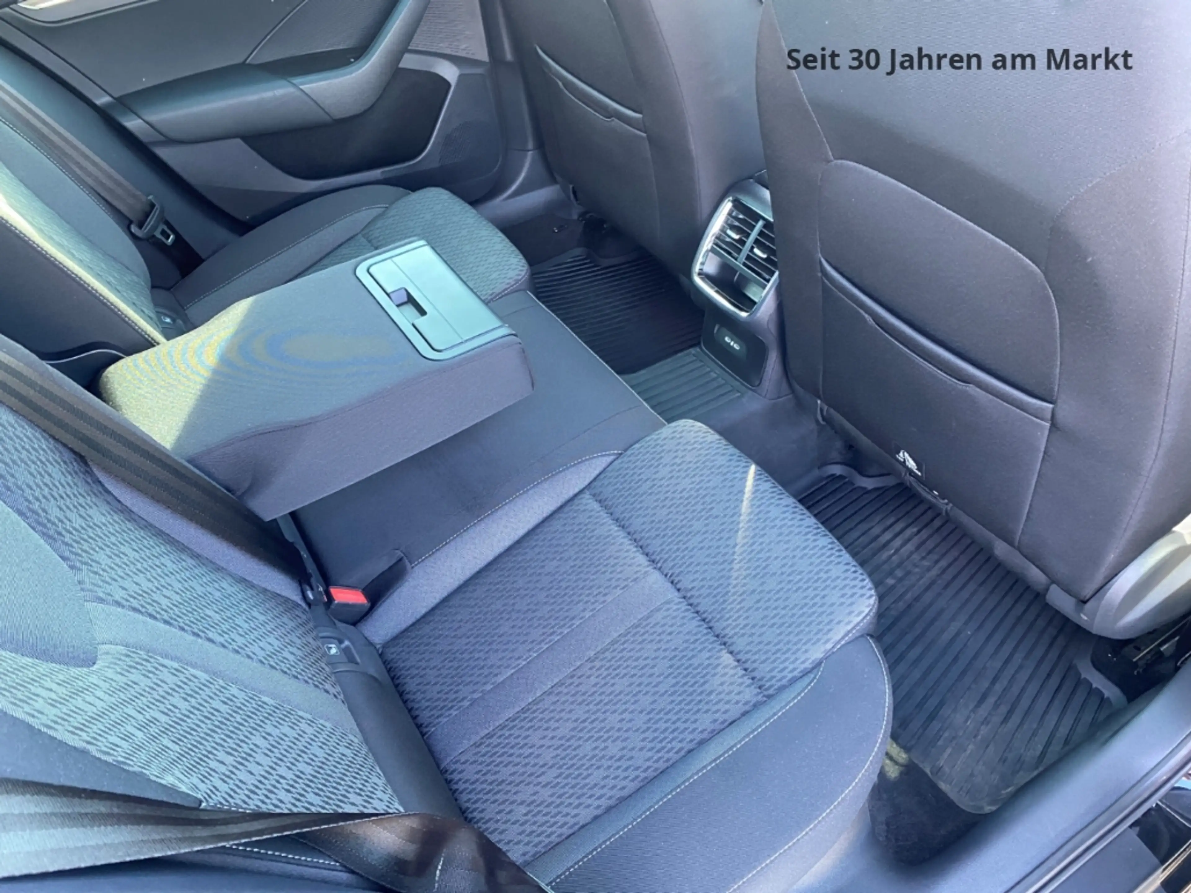 Skoda Octavia Combi Style,LED,Navi,SH,Alus,WKR,1.Hand,Skoda Sche — photo 10