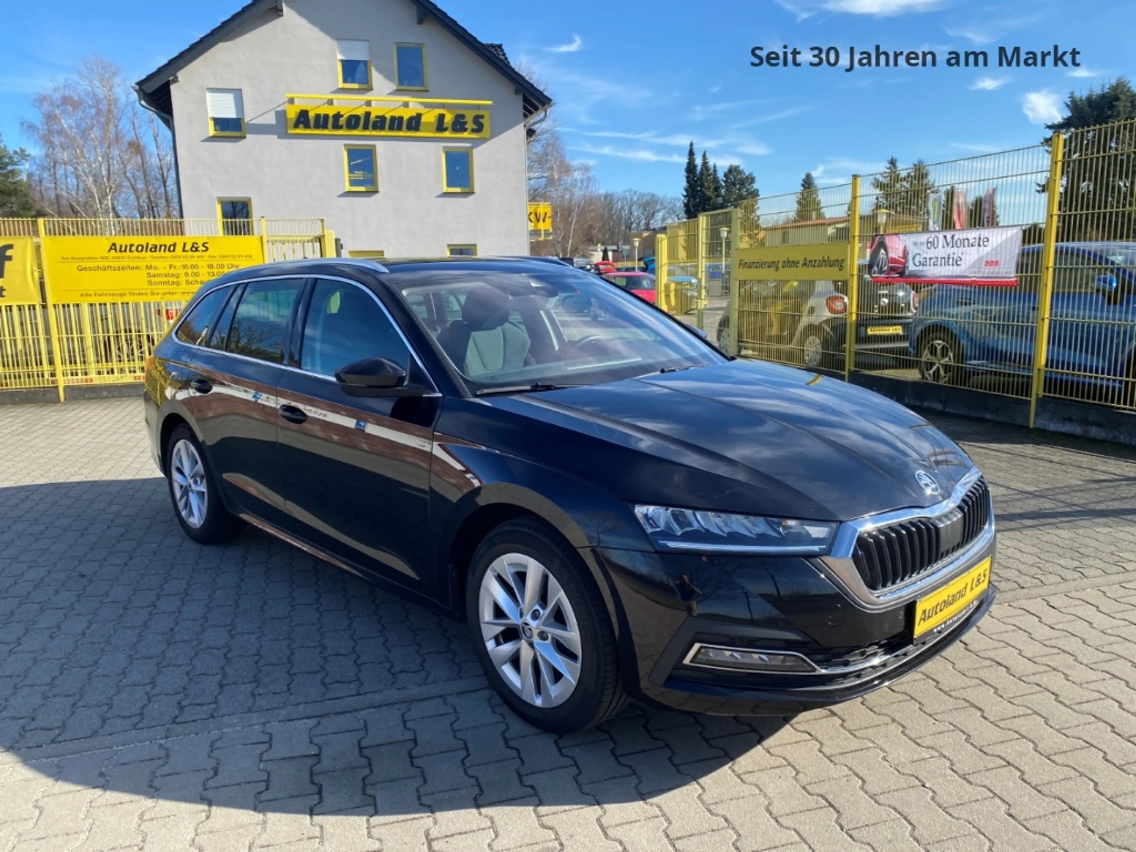 Skoda Octavia Combi Style,LED,Navi,SH,Alus,WKR,1.Hand,Skoda Sche — photo 4