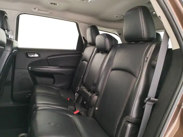 Fiat Freemont view 11