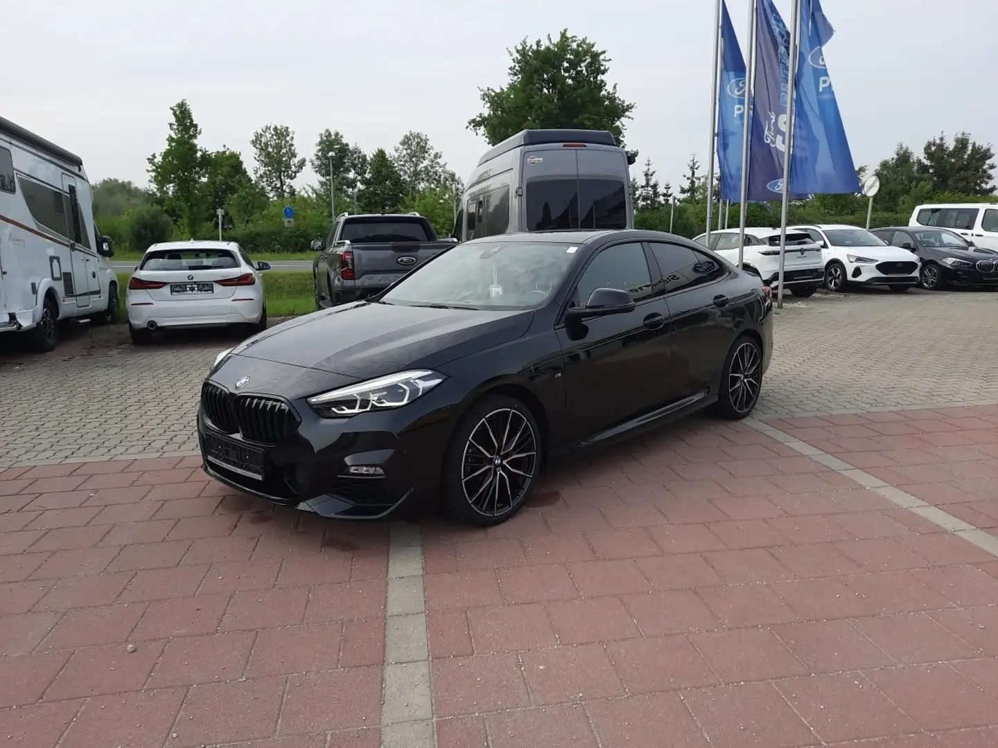 BMW 218 i Gran Coupe M-Sport Navi DAB SHZ LED Negro - 2