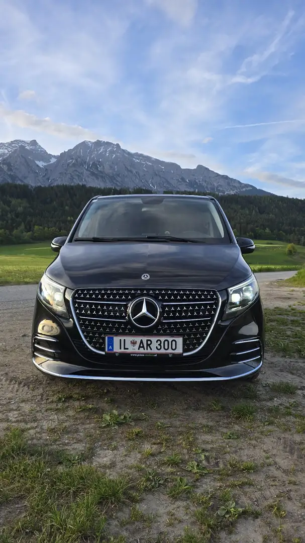 Mercedes-Benz V 220 d extralang Aut. Schwarz - 1