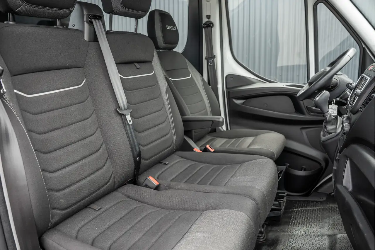 Iveco Daily 2024 — фото 13