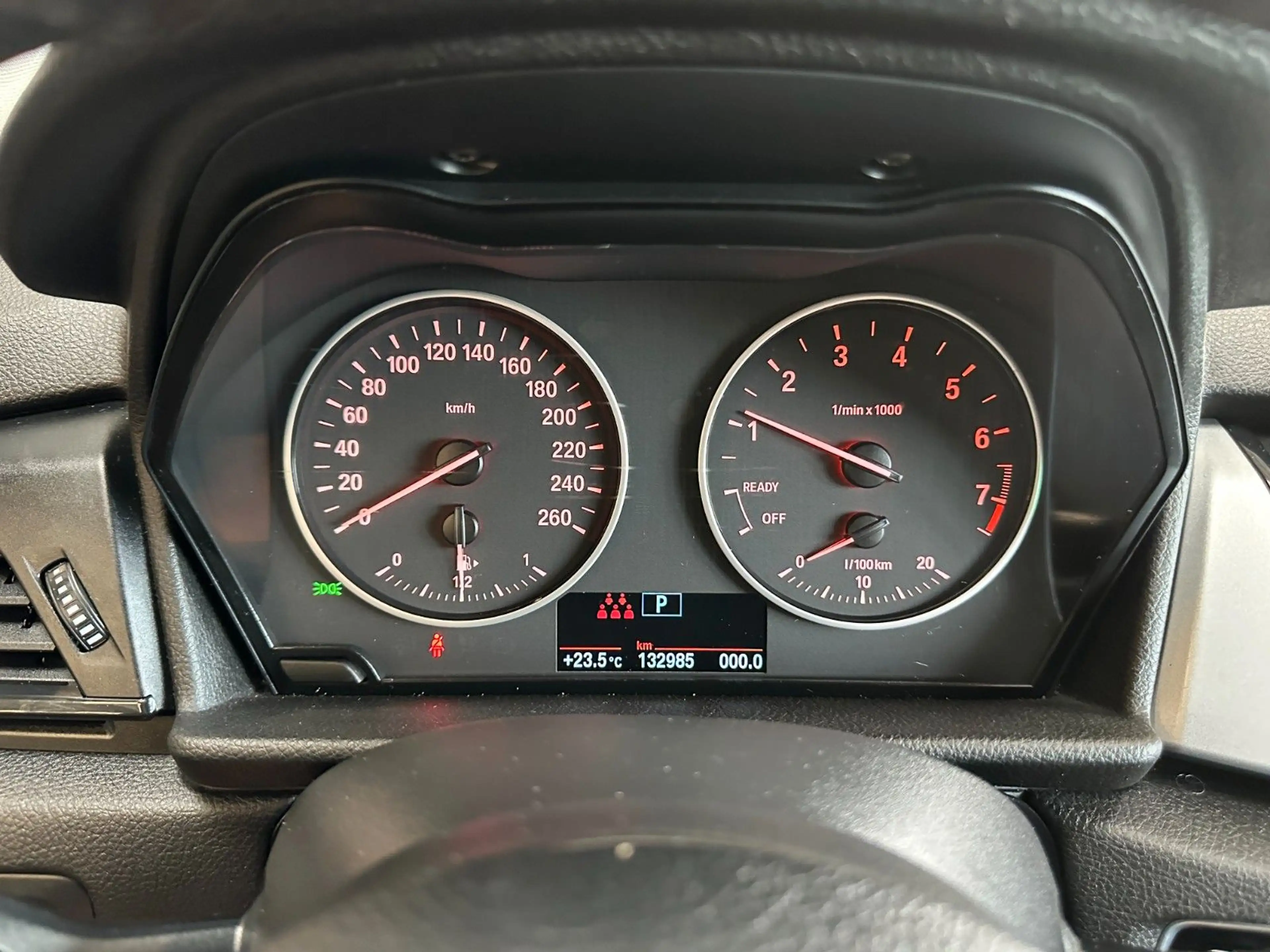 BMW 218 218 *AHK*NAV*7-SITZER*2-ZONEN*PDC(CAM)* — photo 13