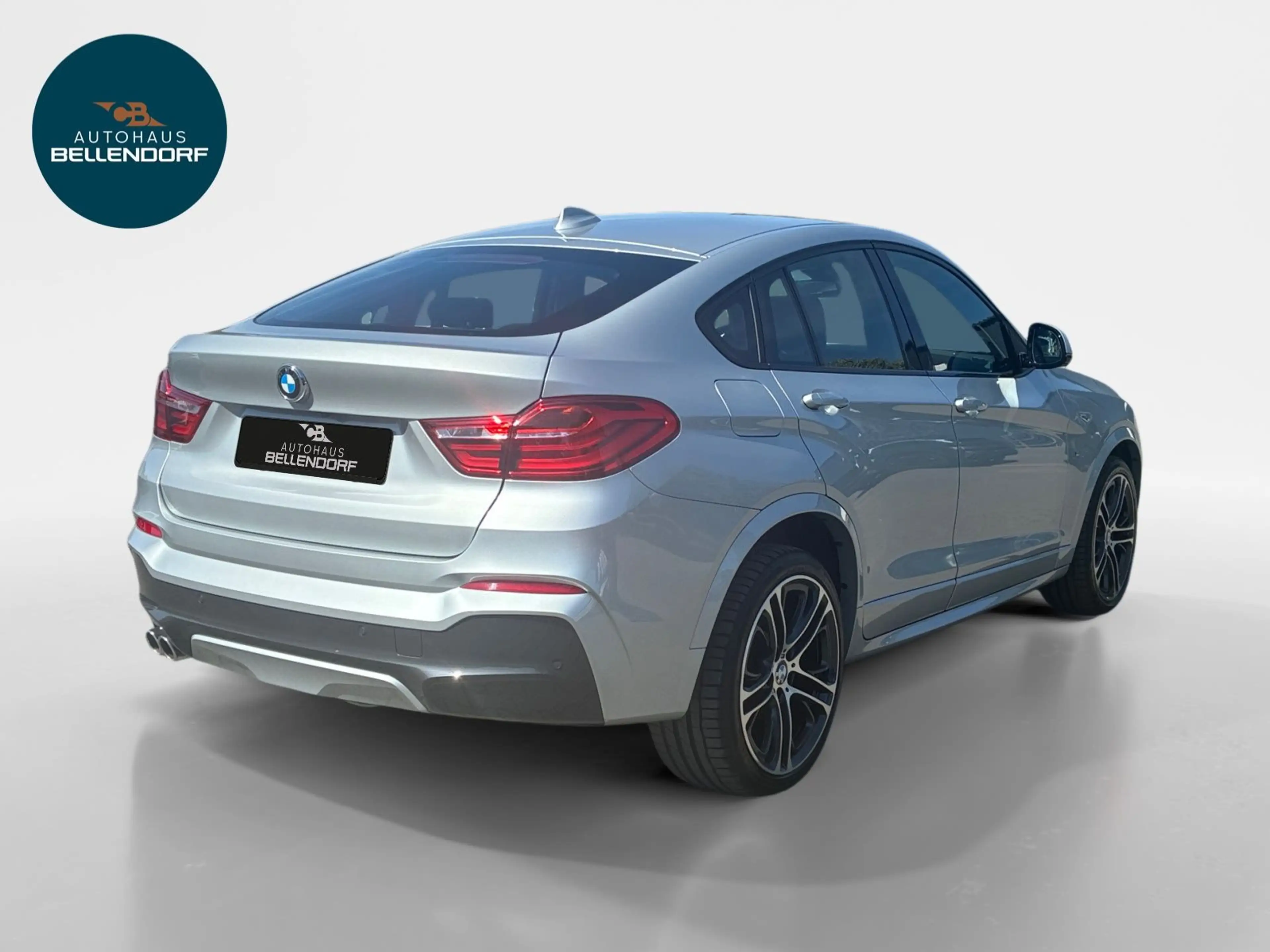 BMW X4 xDrive 35d AHK Navi Leder Schiebedach — photo 5