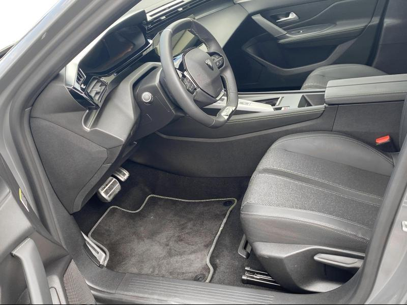 Peugeot 408 GT Hybrid 145 e-DCS6 — photo 8