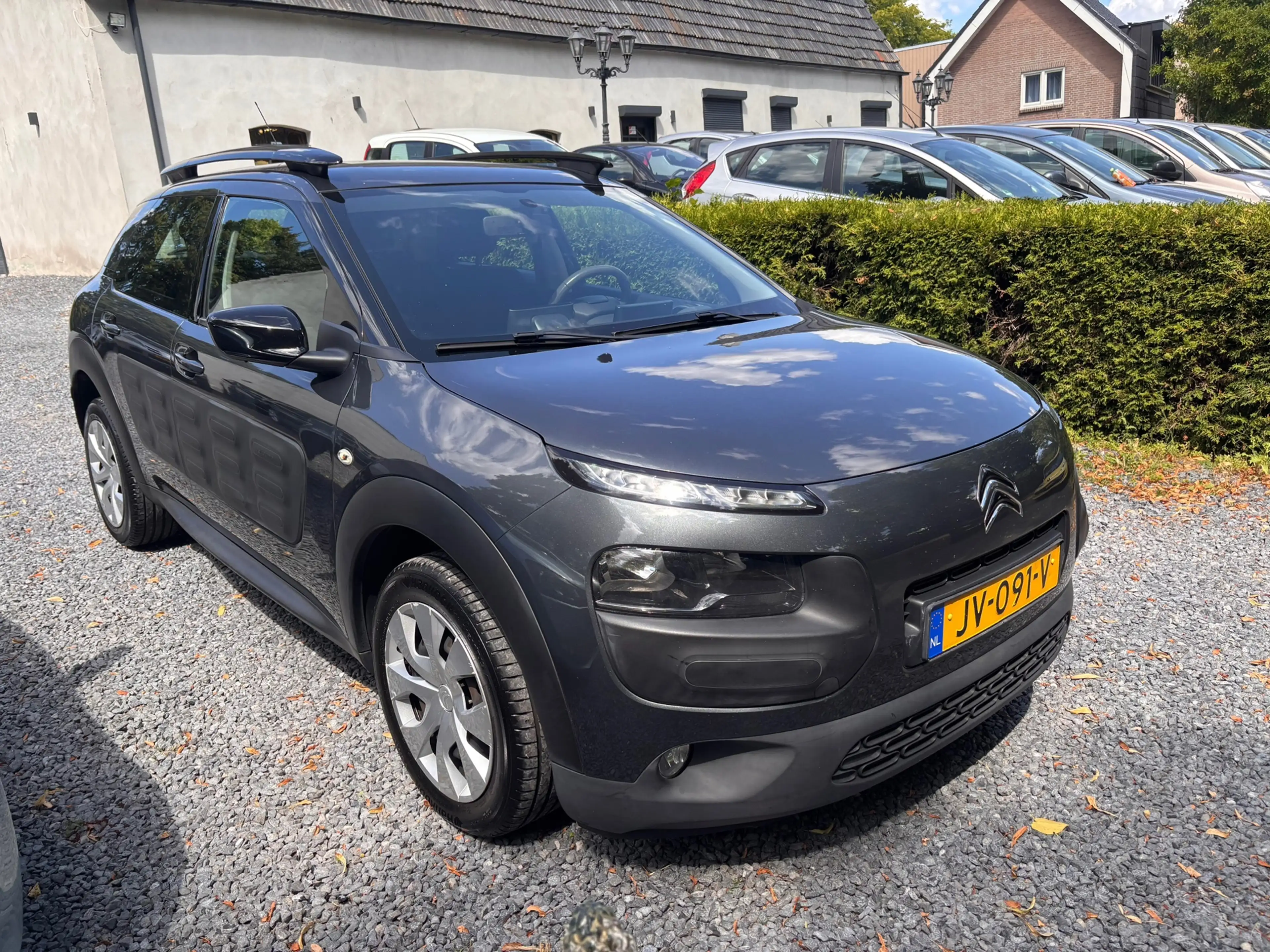 Citroen C4 Cactus 1.2 PureTech Feel — photo 3