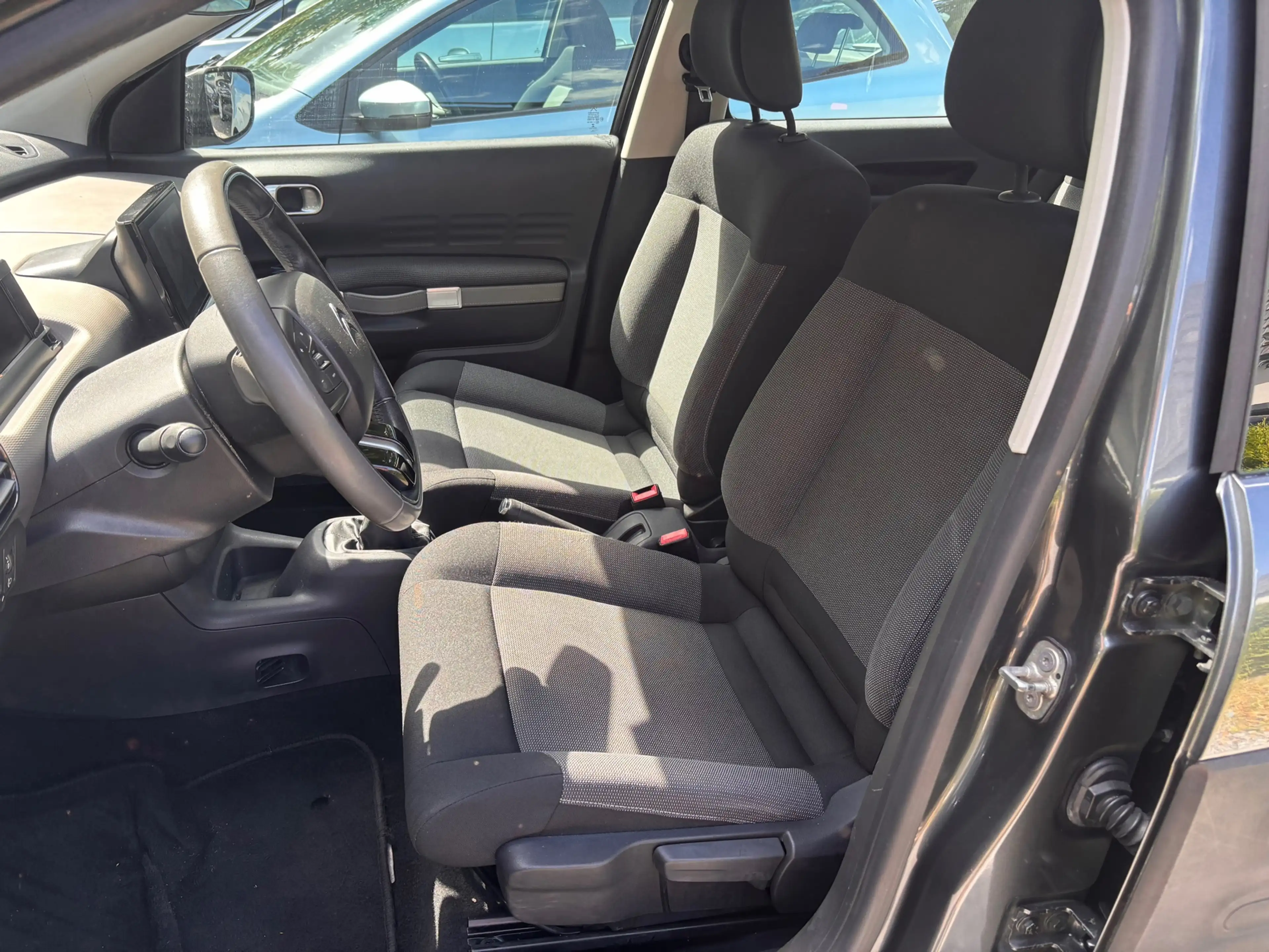 Citroen C4 Cactus 1.2 PureTech Feel — photo 8