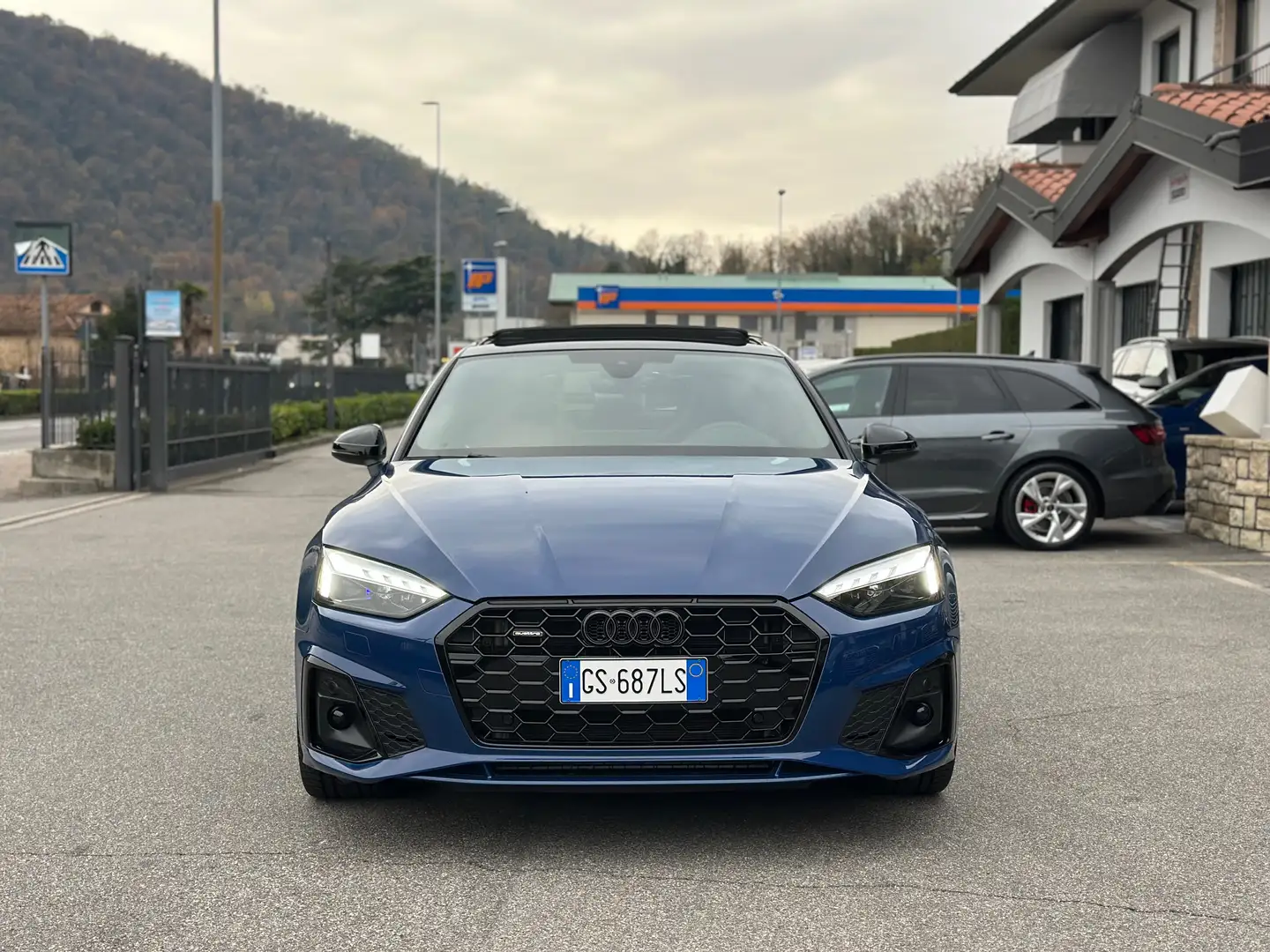 Audi A5 40 2.0 tdi mhev S ine edition quattro204cvs-tronic Bleu - 2