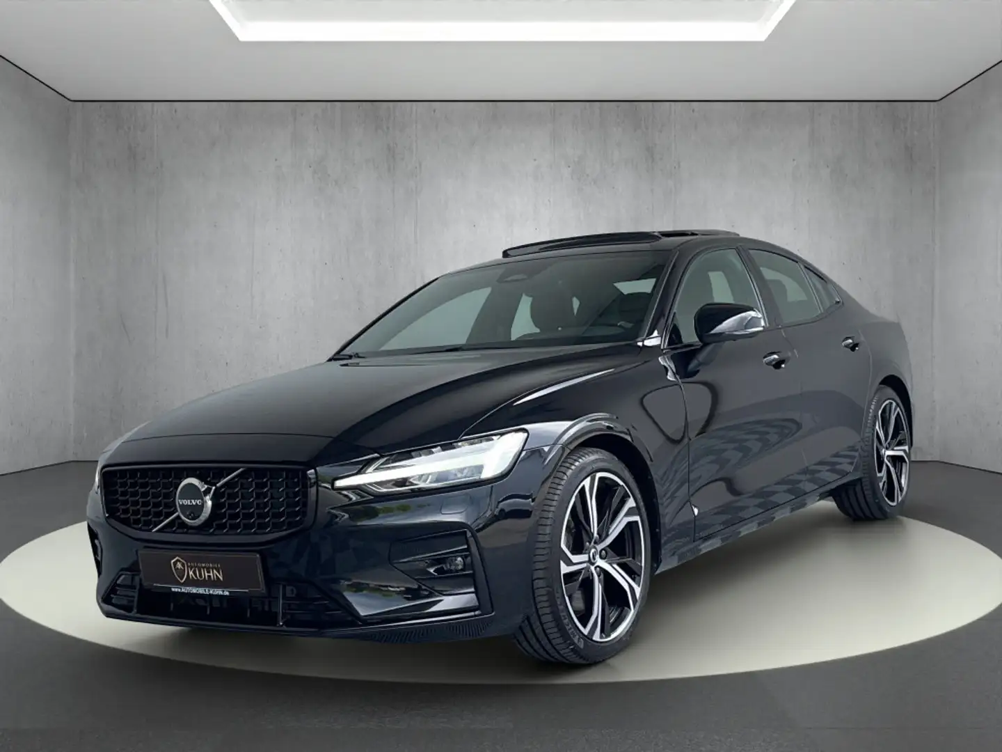 Volvo S60 ULTIMATE DARK*AWD*360° KAMERA*LED*HARMAN* Black - 1