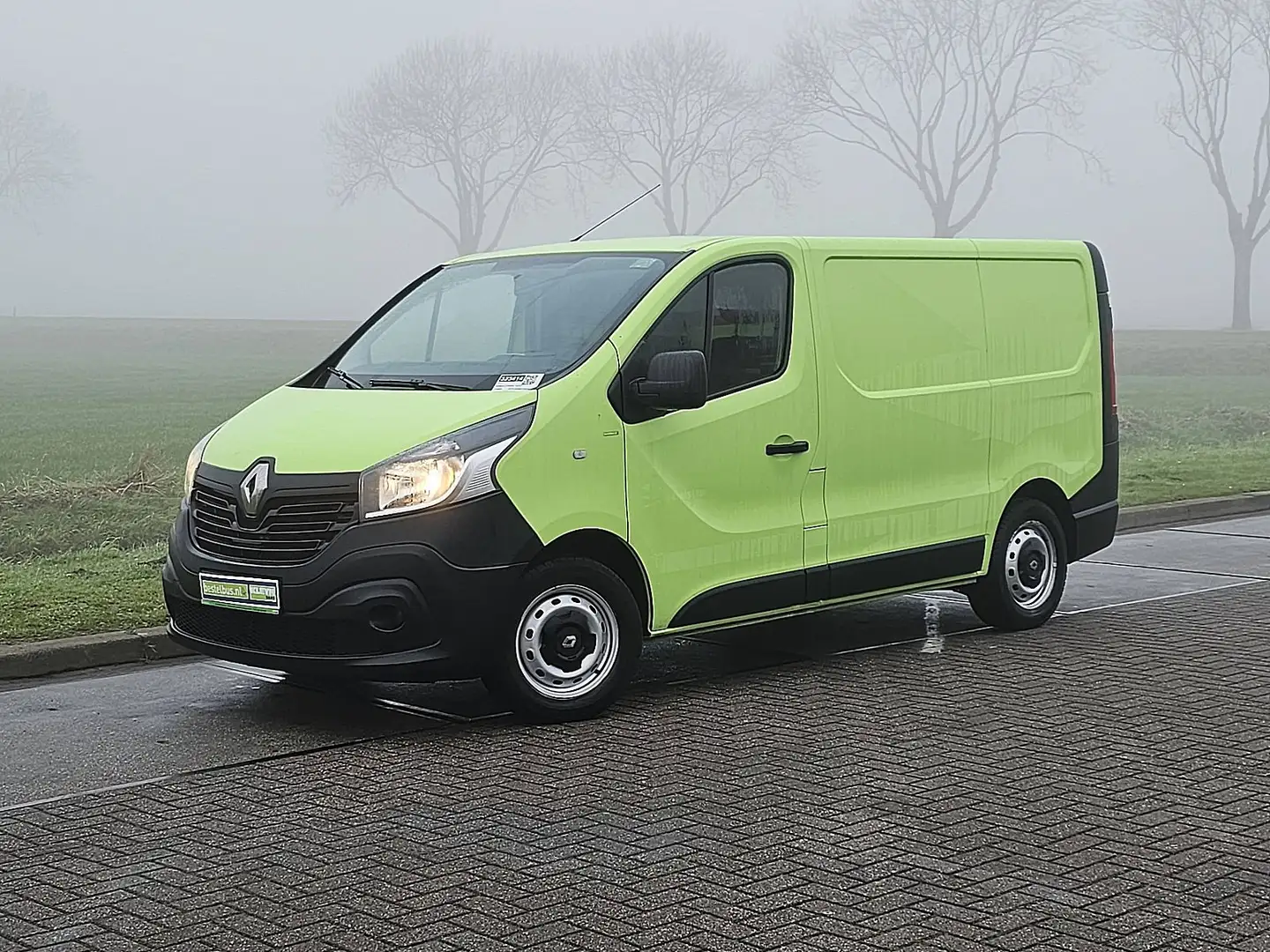Renault Trafic 1.6 DCI 120 COMFORT L1H1 Groen - 2