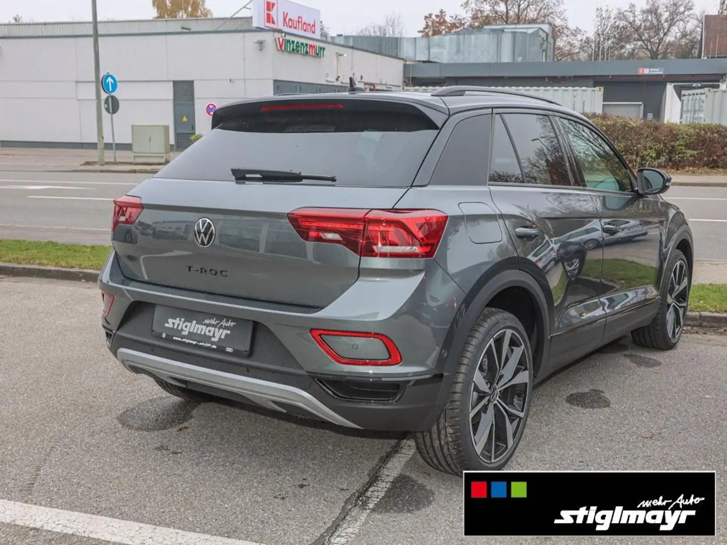 Volkswagen T-Roc Style 2.0 l TDI SCR KAMERA+SITZHG+ALU 19´ Grau - 2