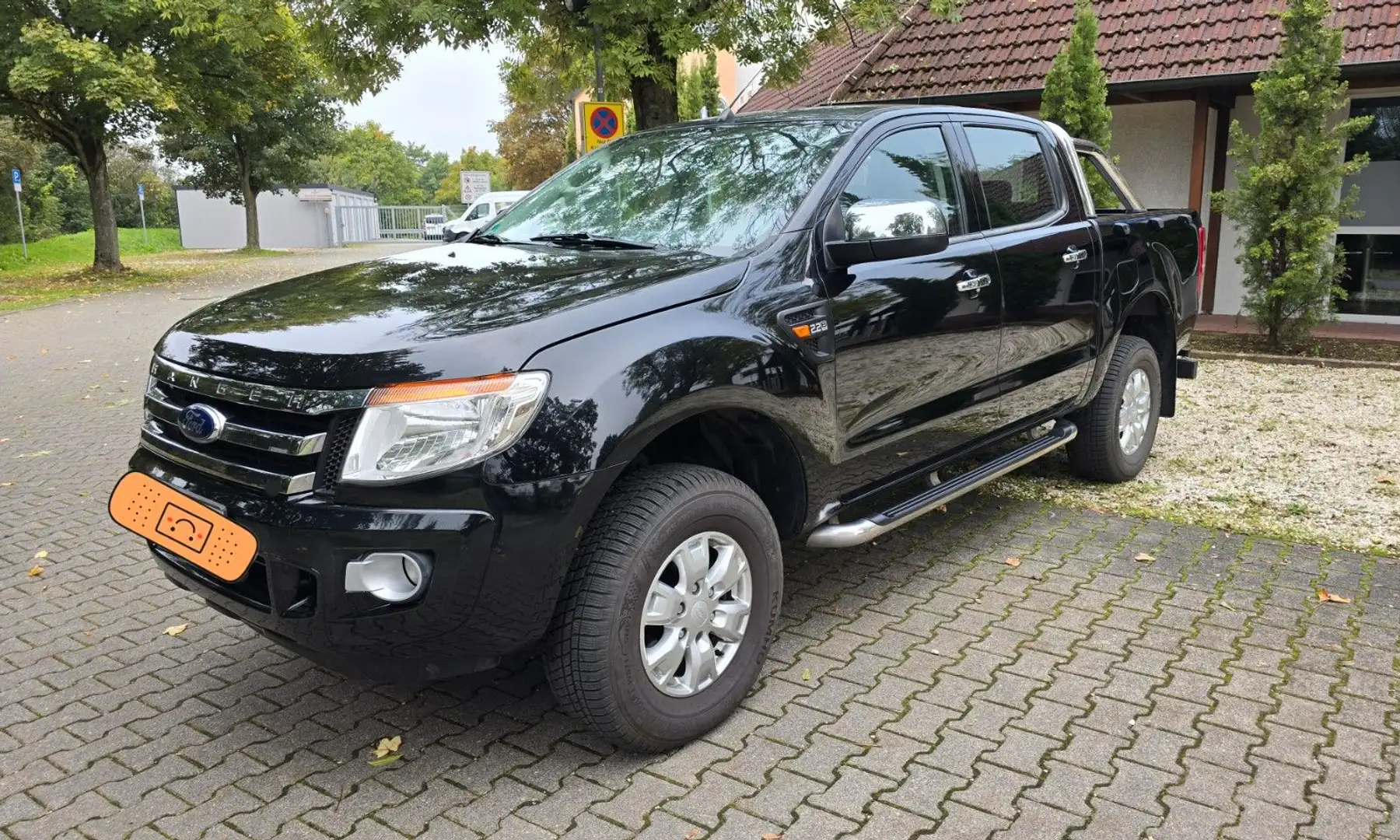Ford Ranger XLT Doppelkabine 4x4 Schwarz - 1