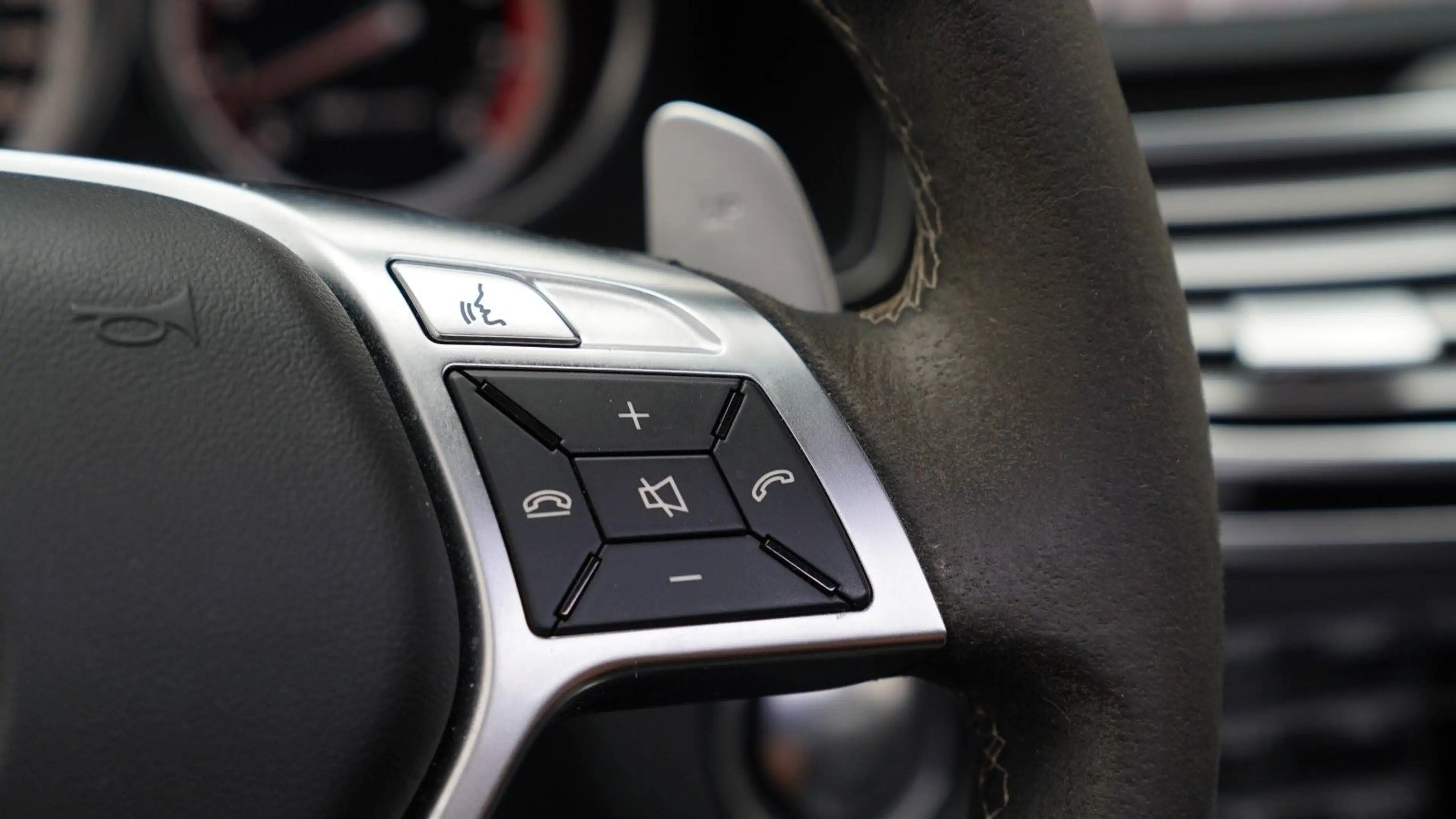 Mercedes-Benz E 63 AMG S 4Matic Limousine *HARMAN/KARDON*KAMER — photo 12