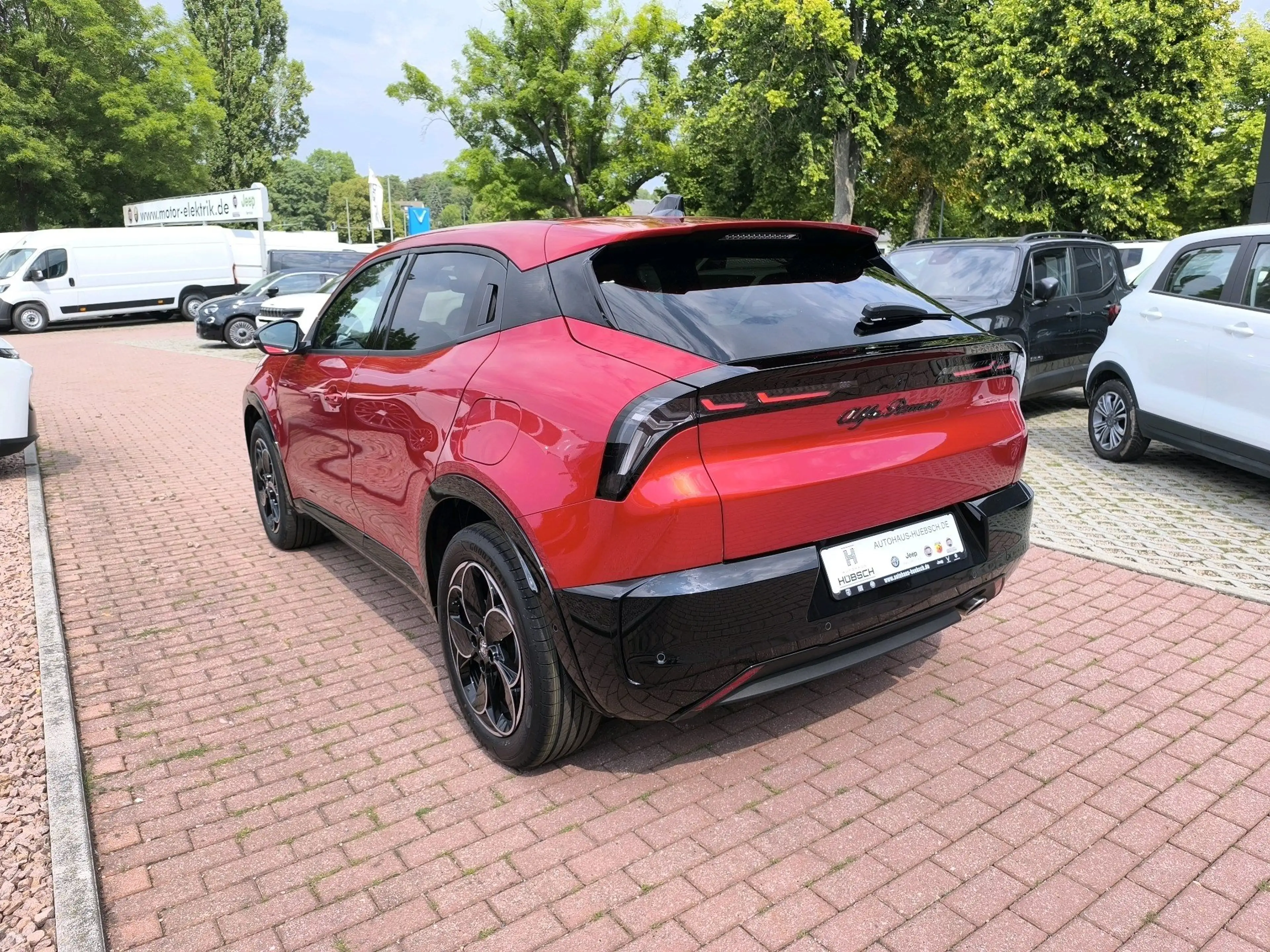 Alfa Romeo Junior Ibrida 1.2 VGT 48V-Hybrid 107 kW Q4 — photo 5