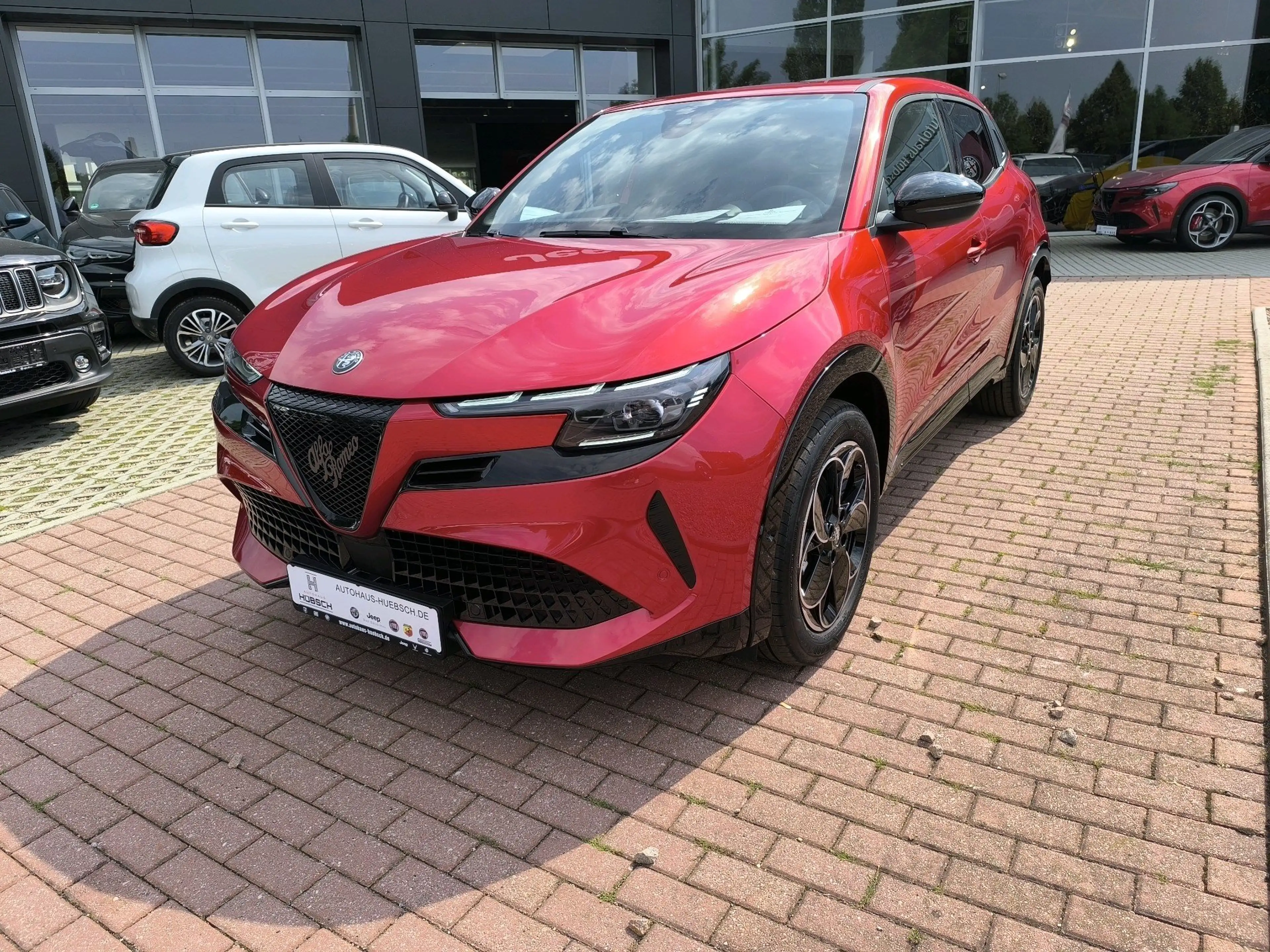 Alfa Romeo Junior Ibrida 1.2 VGT 48V-Hybrid 107 kW Q4 — photo 3