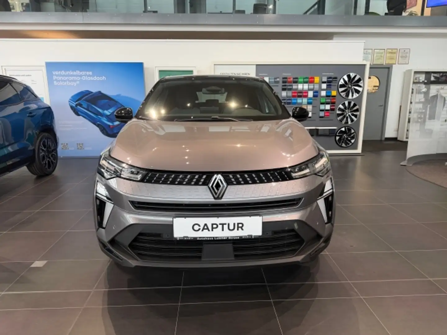 Renault Captur CapturTechnoHybri160 Grau - 2