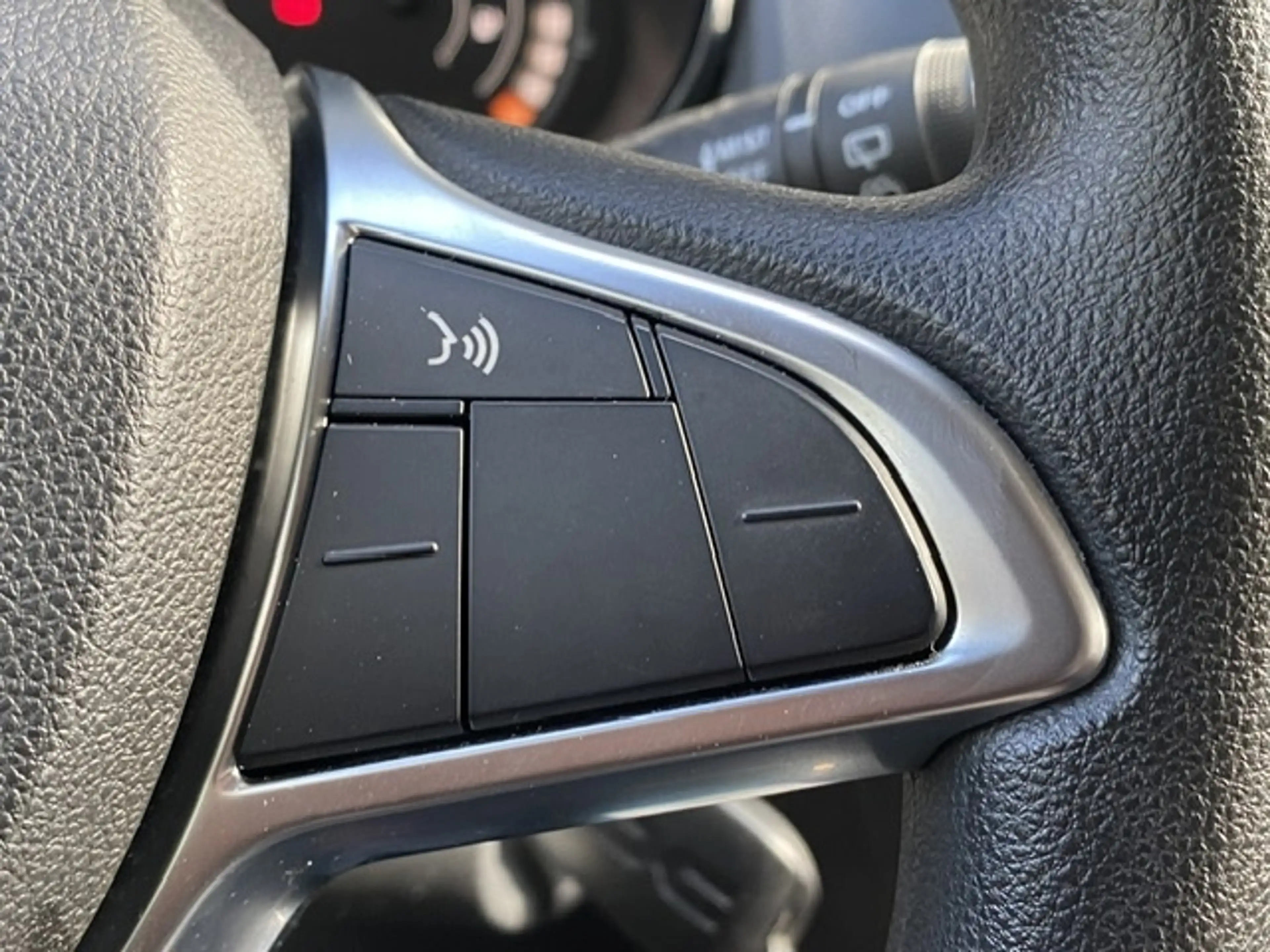 Dacia Spring Expression CARPLAY/CAMERA/DAB — photo 23