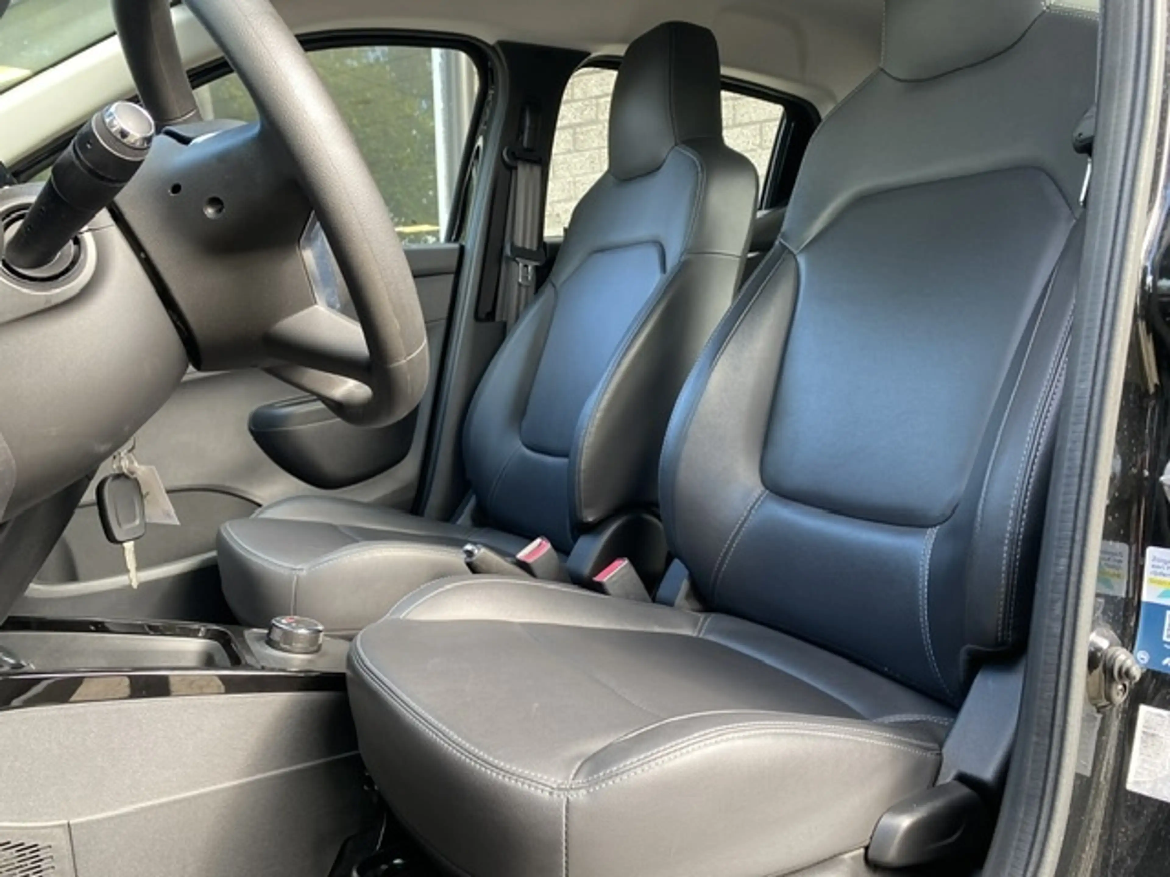 Dacia Spring Expression CARPLAY/CAMERA/DAB — photo 5