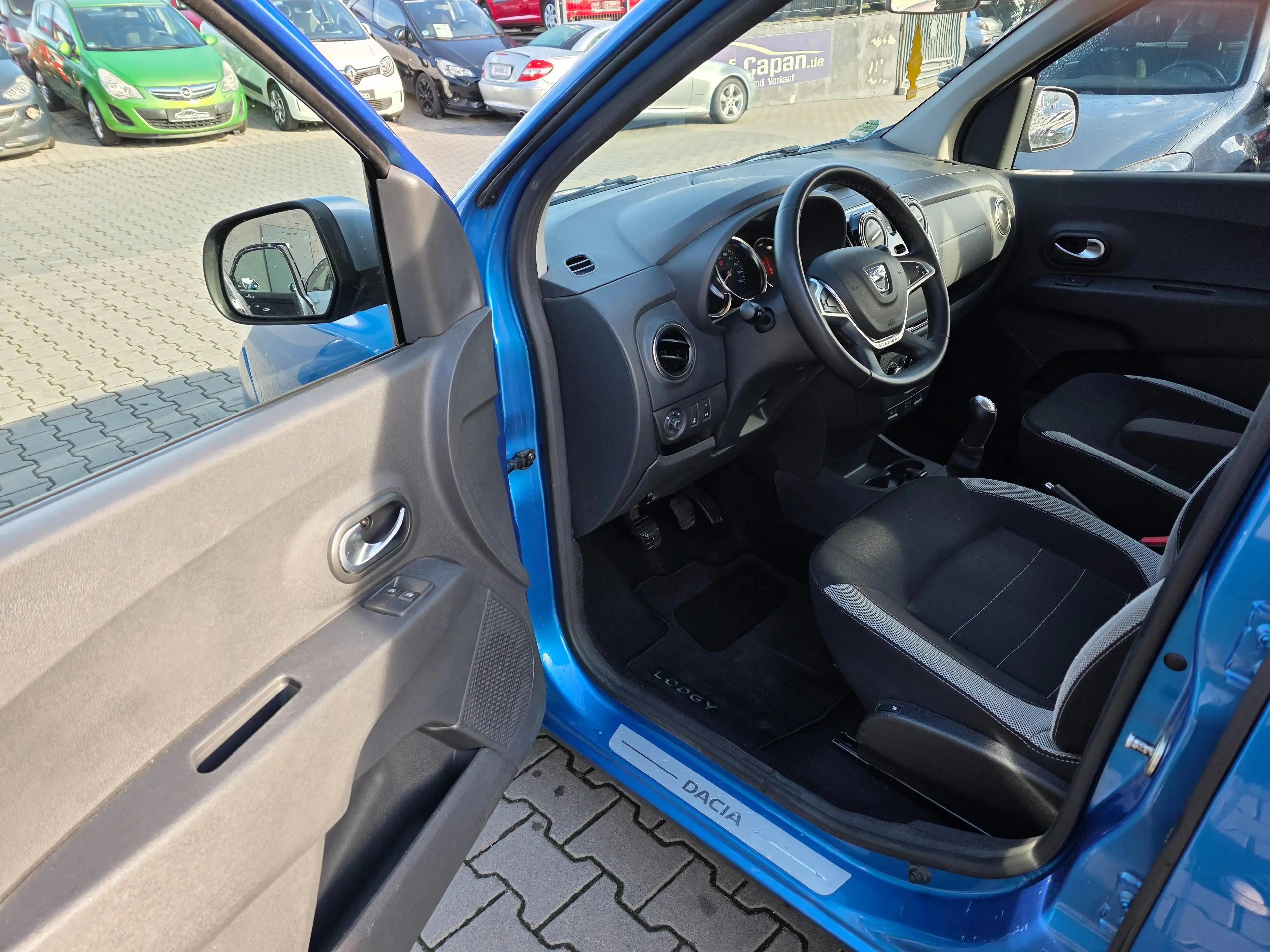 Dacia Lodgy Lodgy SCe 100 Stepway/1.Ha/Navi/Eu6/PDC/Sitzh/Eu6/TOP/ — photo 9