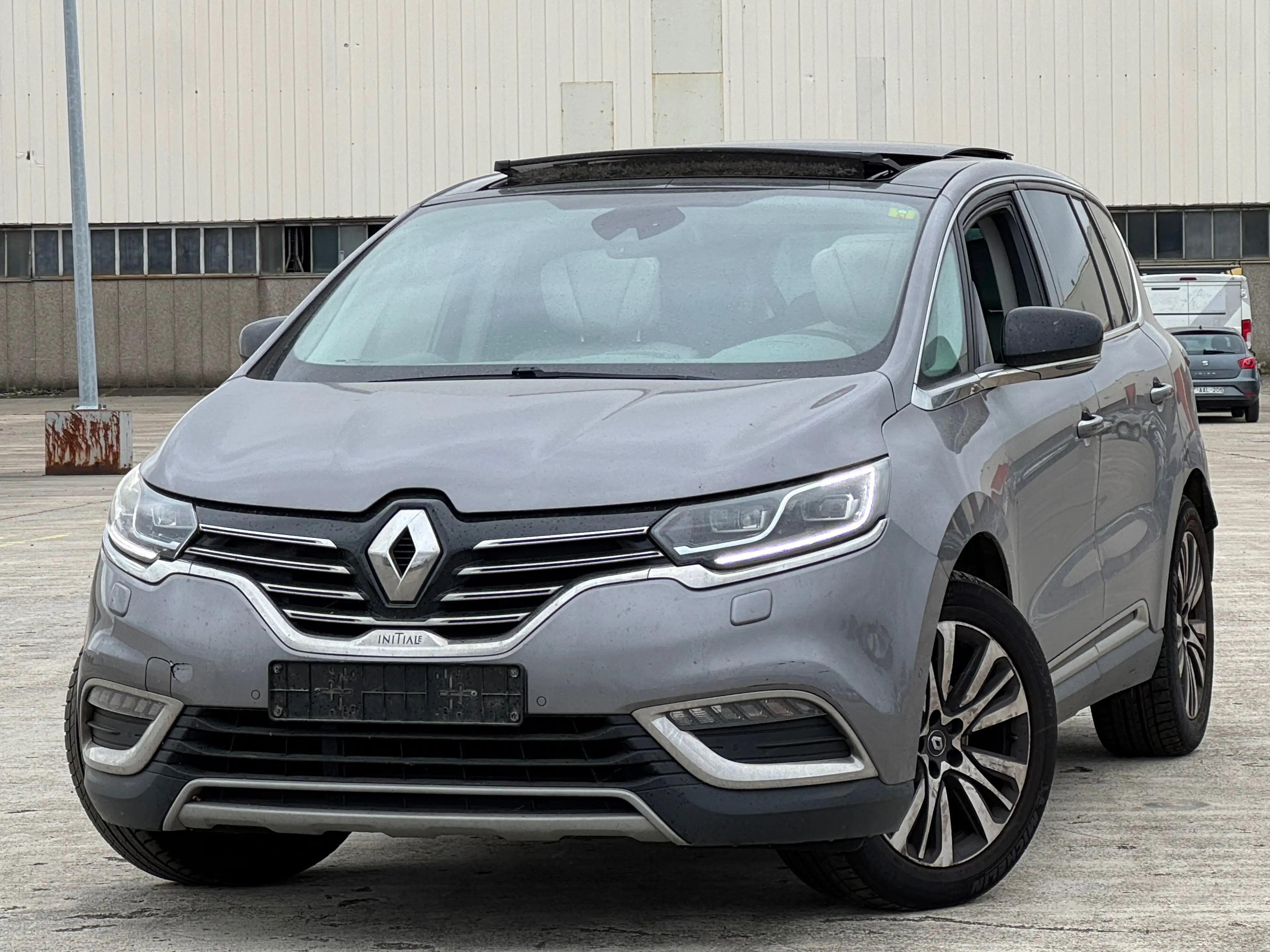 Renault Espace 1.6 TCe Initiale Paris / 7PLACES / BOITE AUTO / FULLOPTIONS / 1PROP